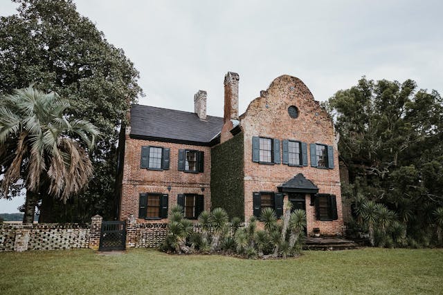 Featured photo from Lizzy + Beau | Middleton Place Wedding
