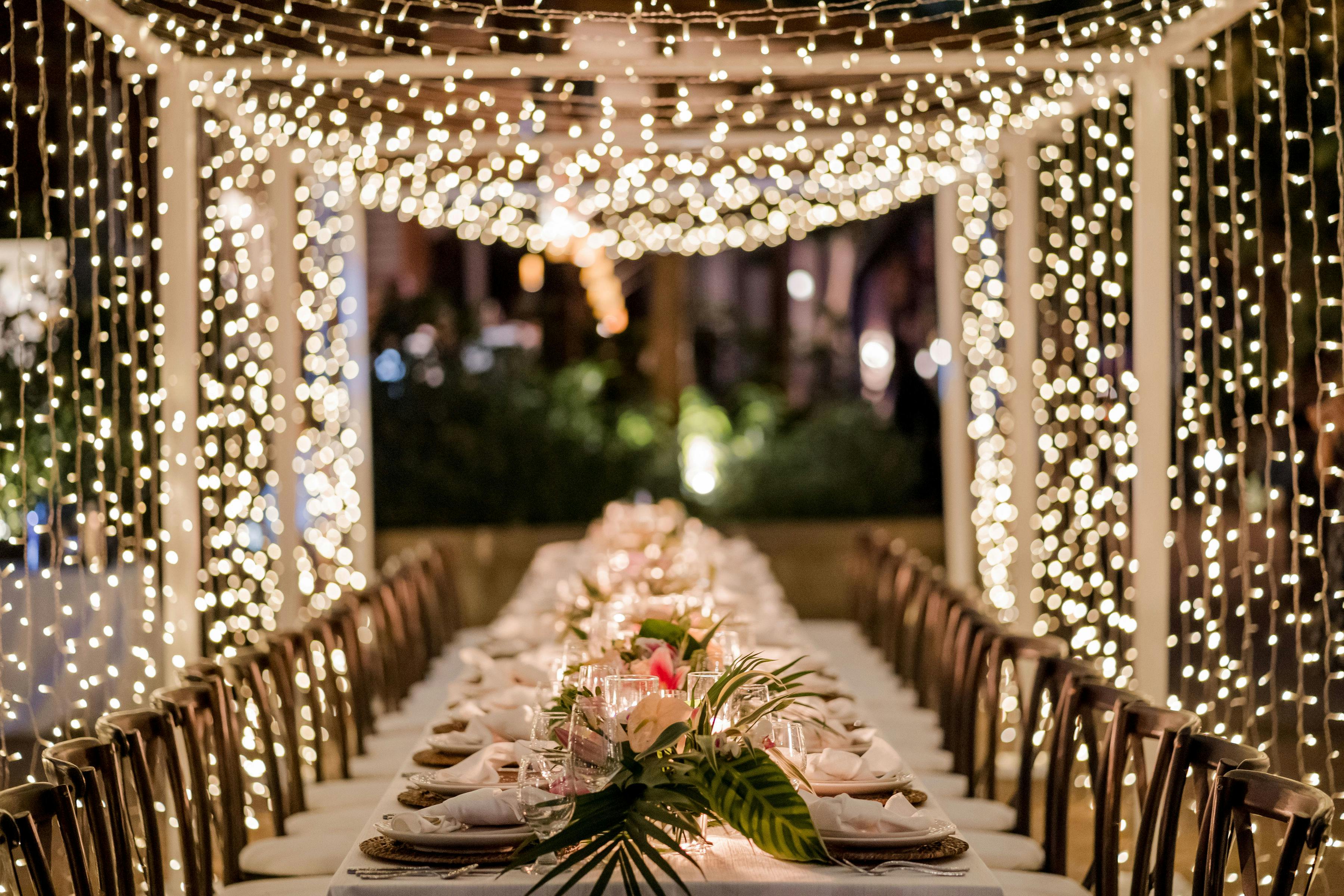 Wedding Lighting Ideas posted by Flores de Campos
