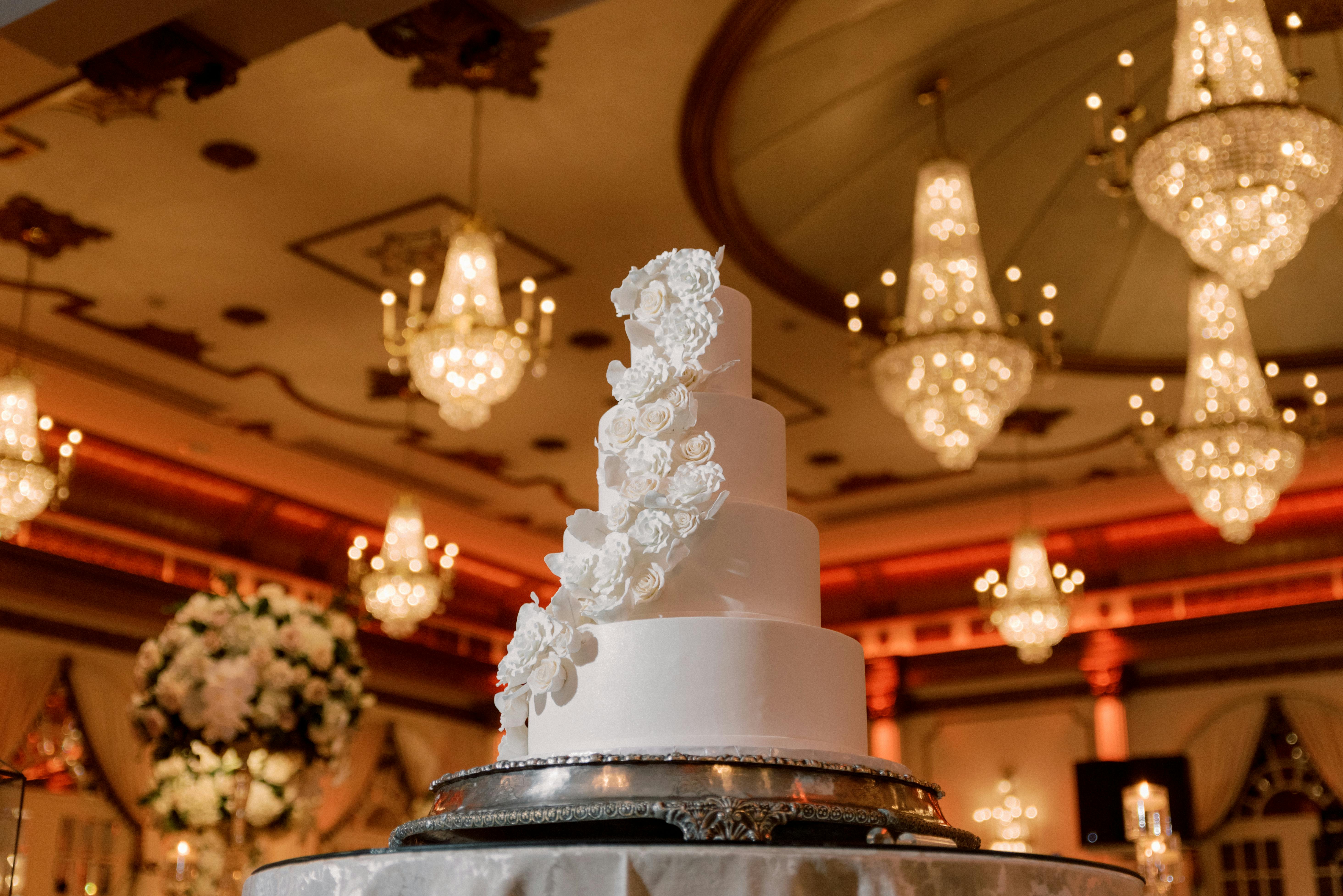 Wedding Cake Ideas posted by The Crystal Plaza