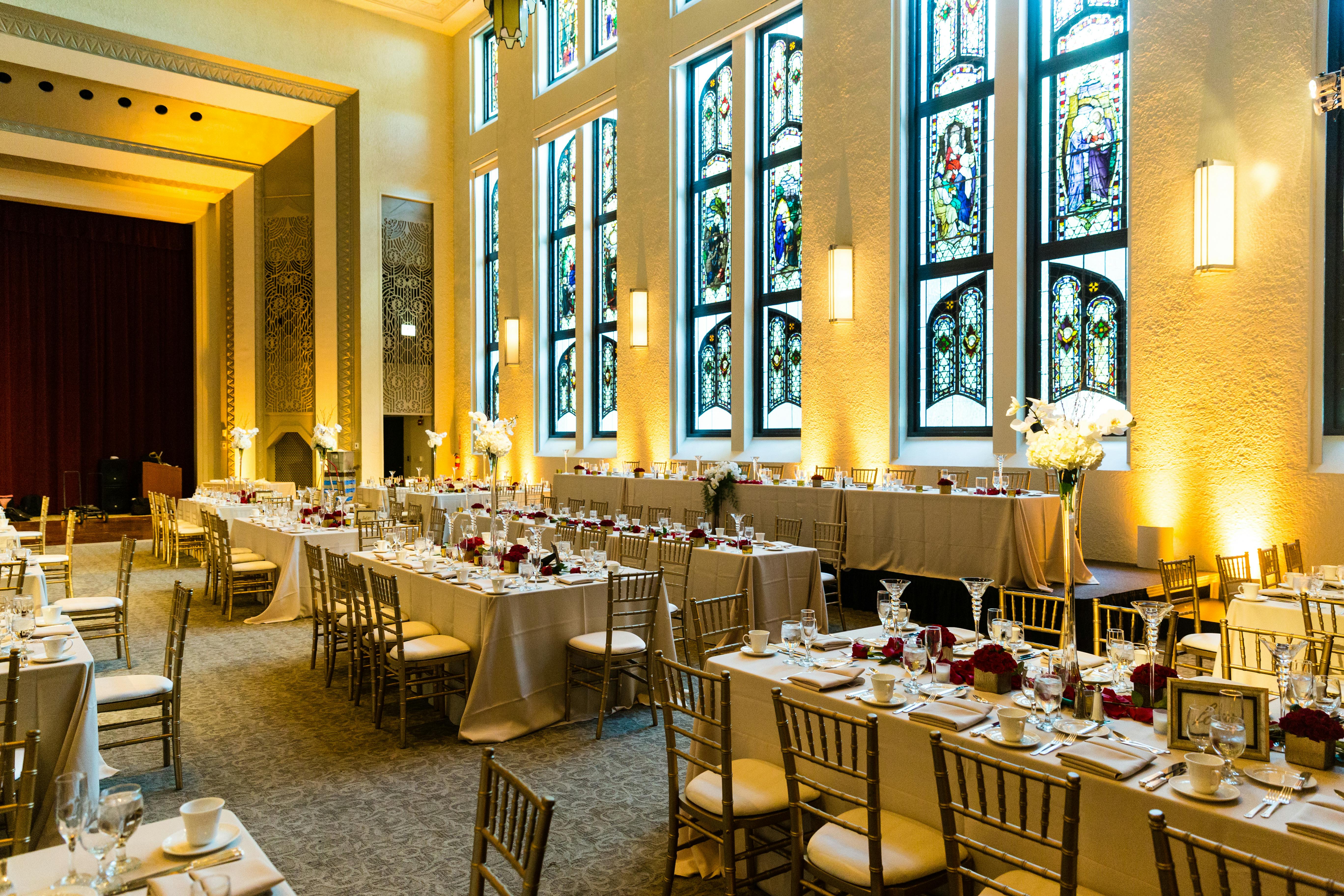 Mundelein Auditorium Lake Shore Campus Loyola University Chicago