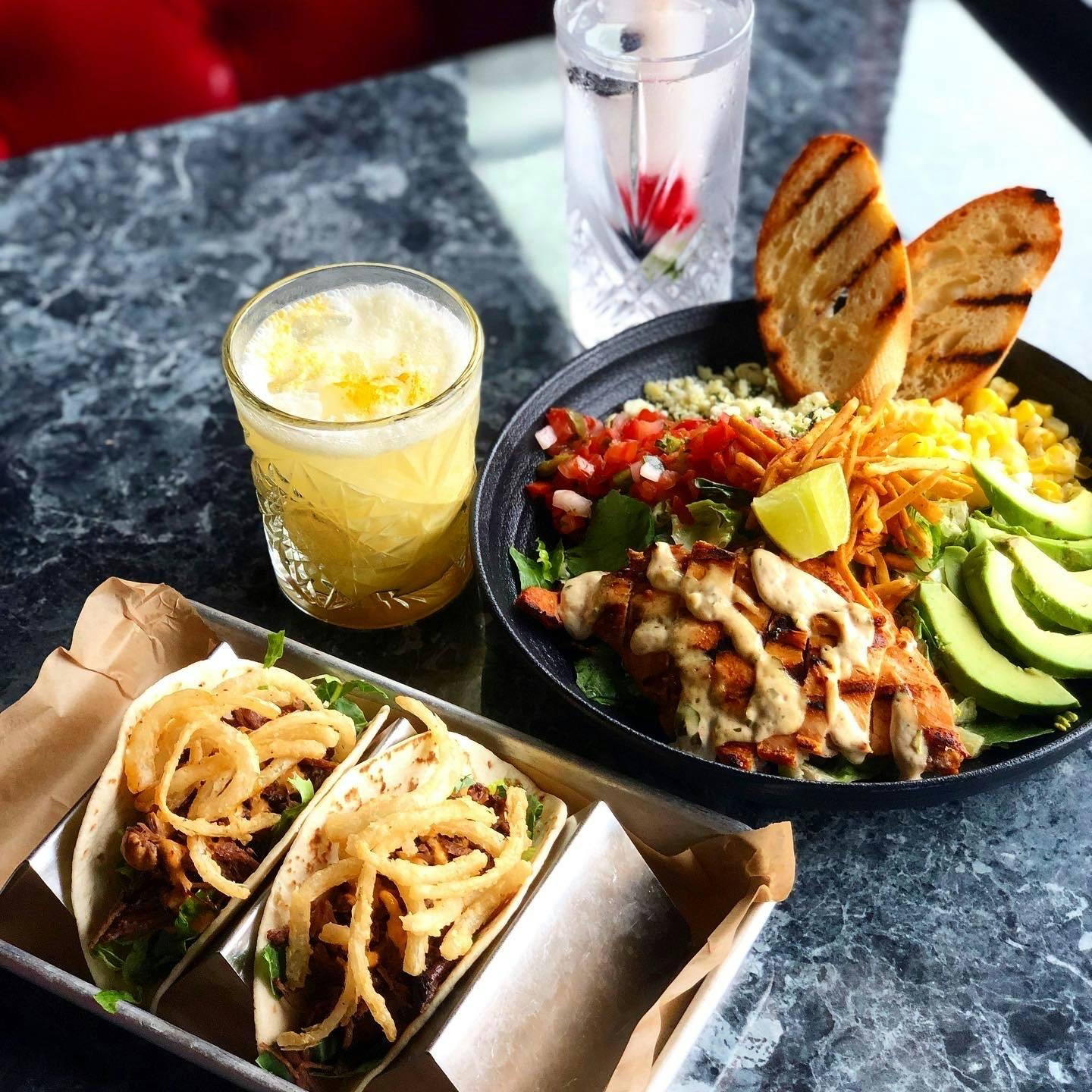 Kings Dining and Entertainment Chicago Venue All Photo Albums PartySlate