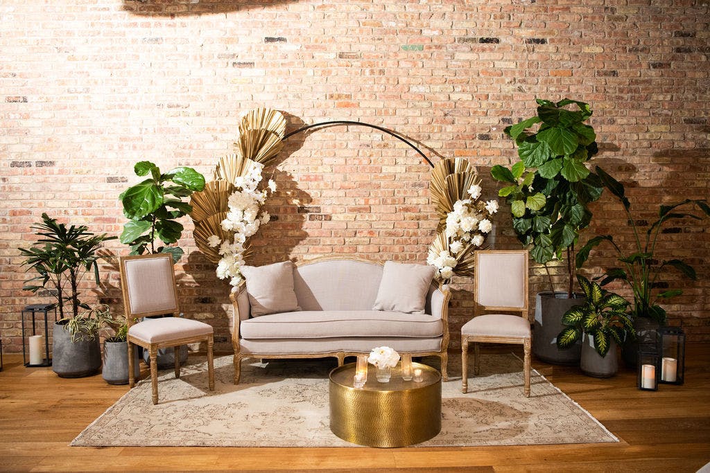 Wedding Bar Ideas posted by Loft Lucia