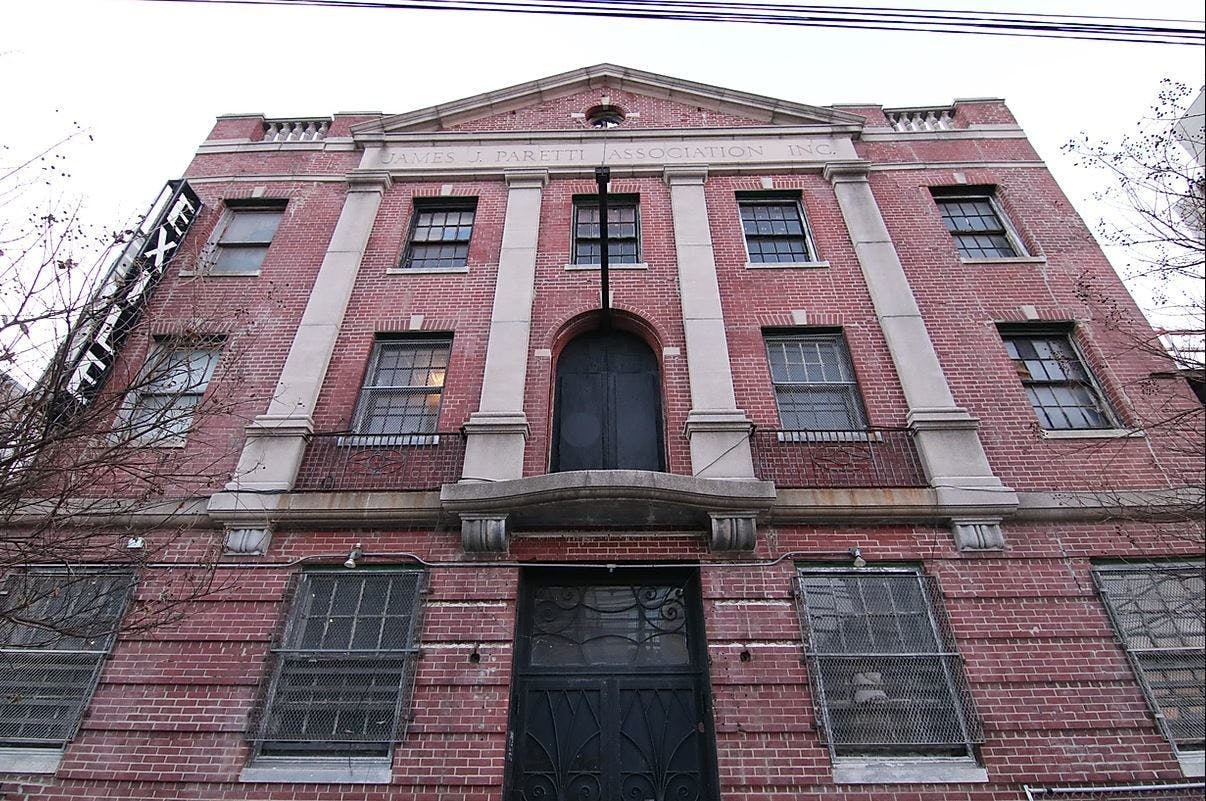 J. Paretti Theater, Event Space at Franklin Warehouse by Bon & Oak