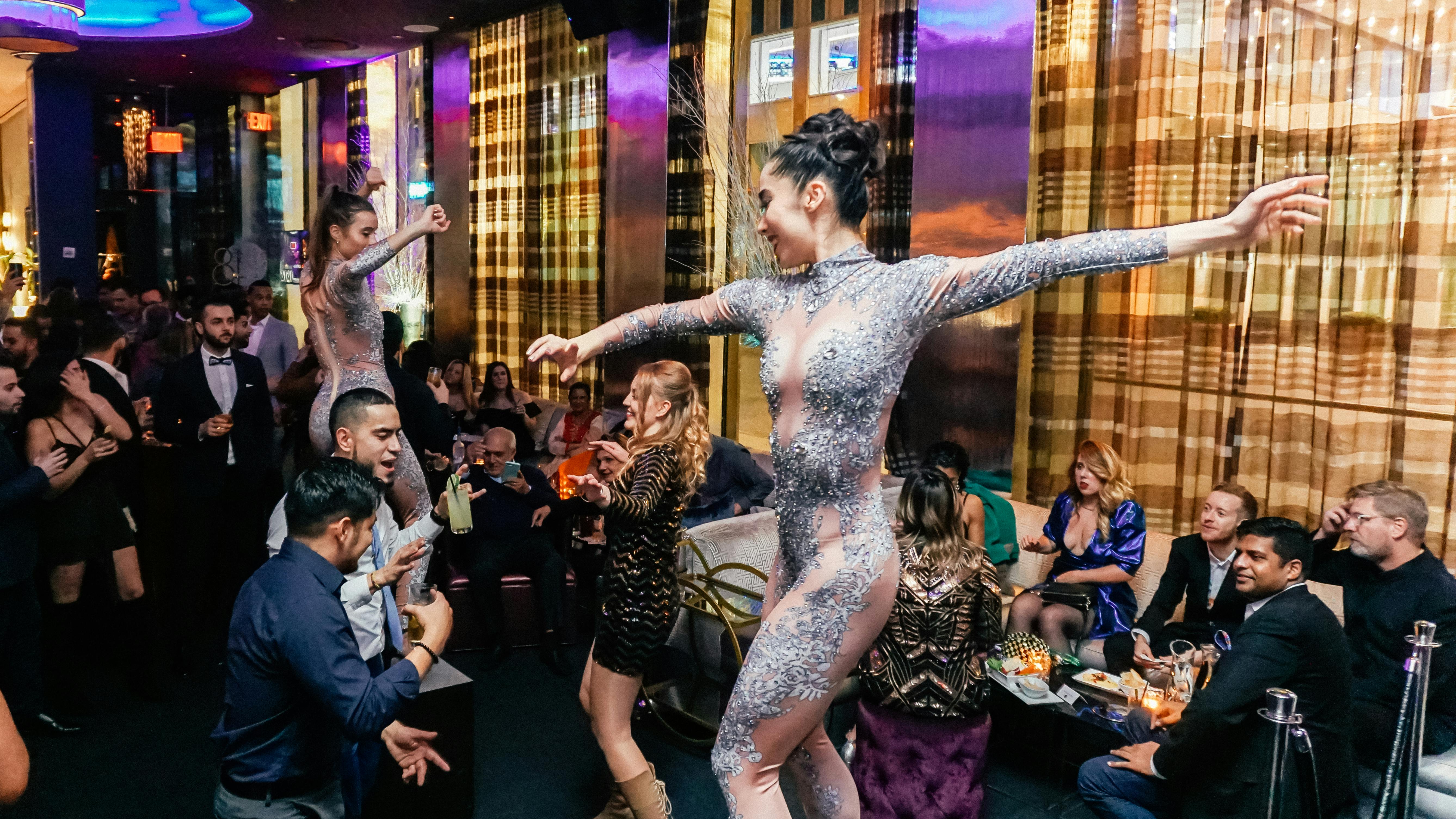 Swanky New Years Eve Celebration at 48 Lounge in New York