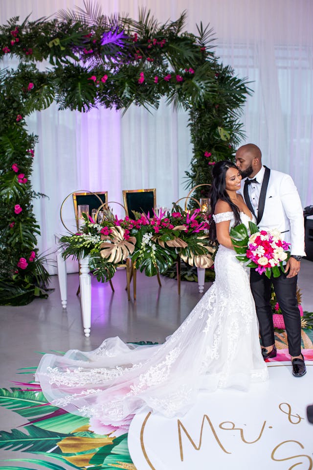 Featured photo from Tropical & Elegant Wedding at LEVEL THREE in Aventura, FL