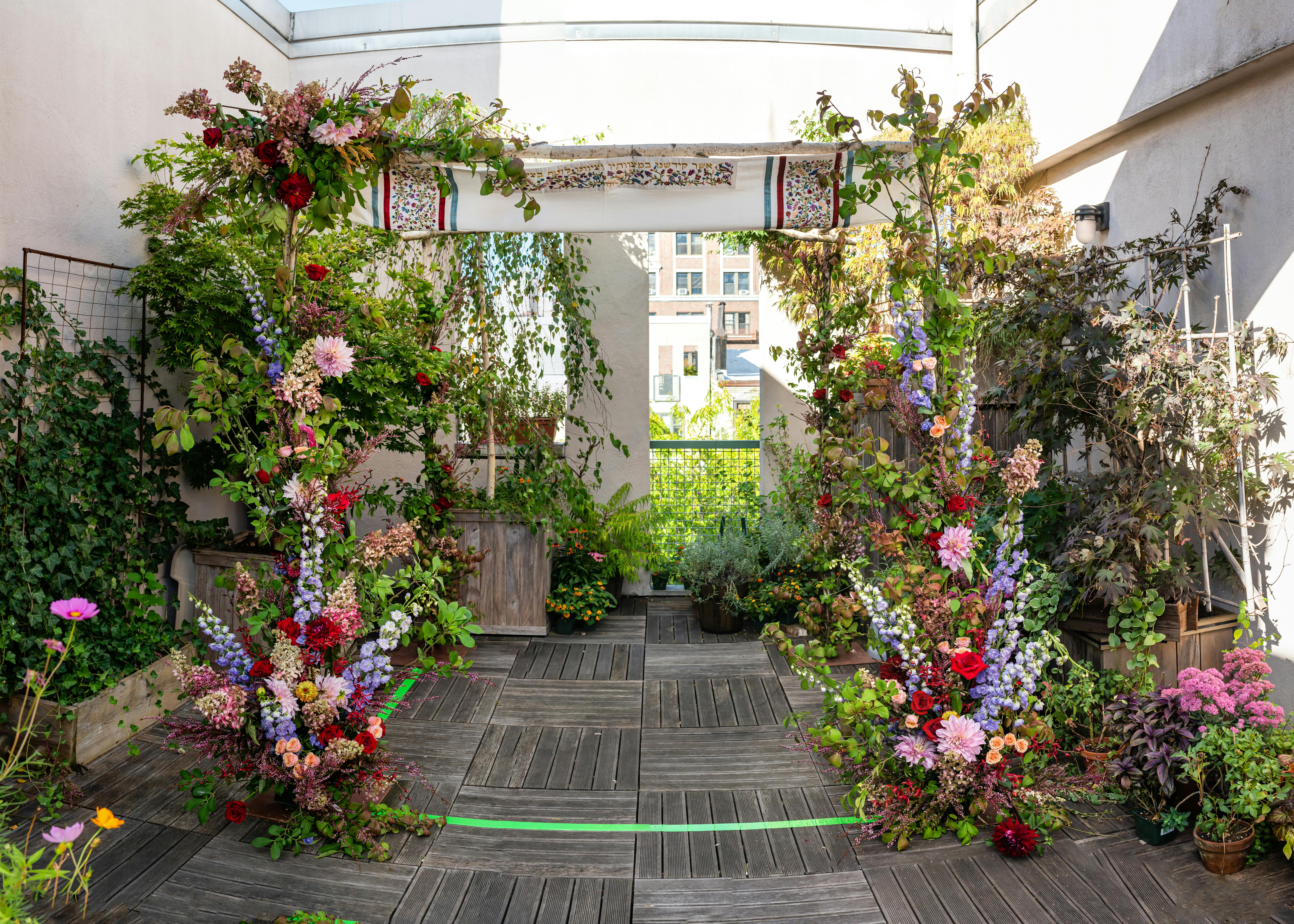Wedding Floral Design Ideas posted by Gruber Photographers