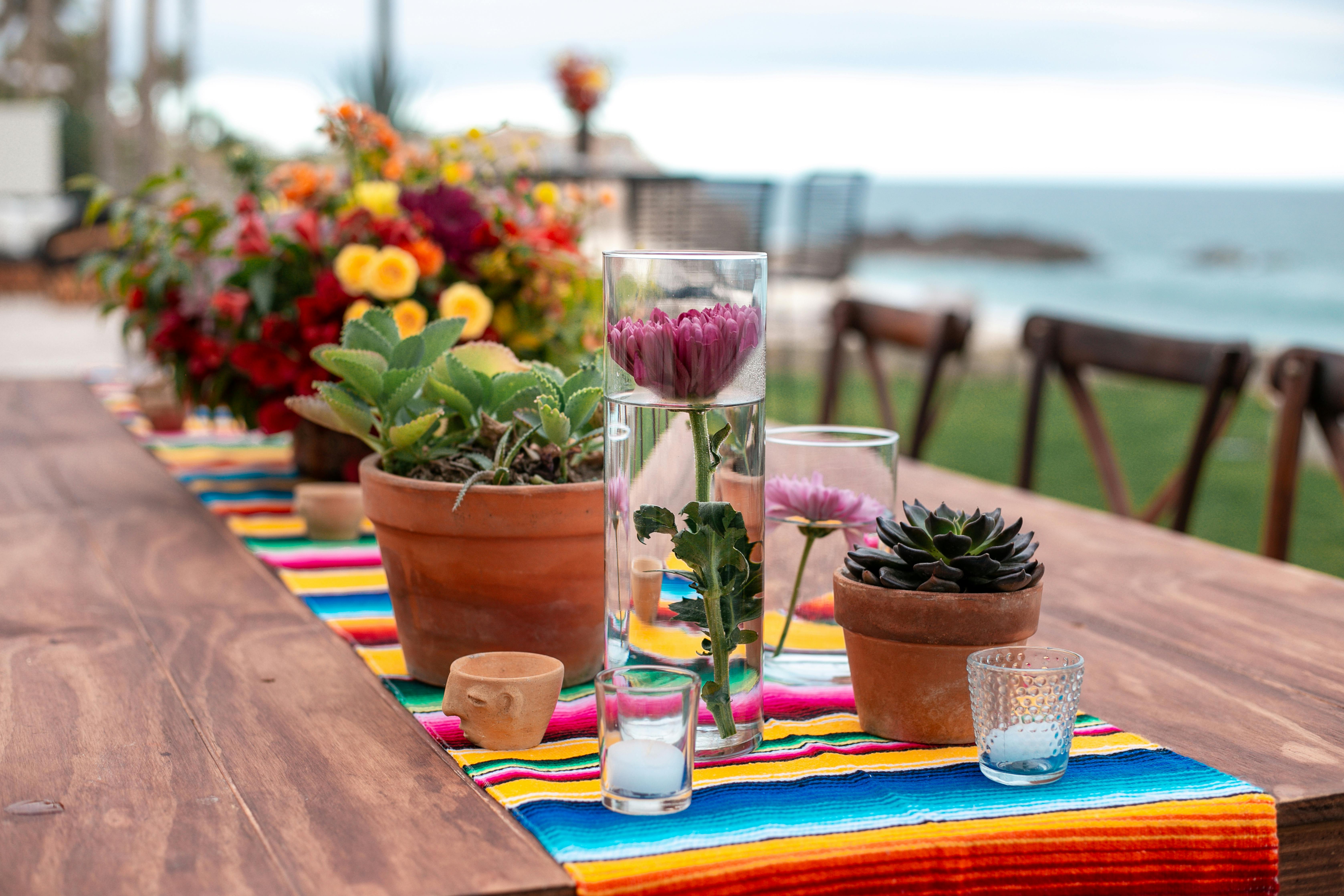 Hola! Vibrant Mexican fiesta rehearsal dinner. Filled with beautiful  colors, local charm and our favorite Tequila 💃🕺 . . Event…