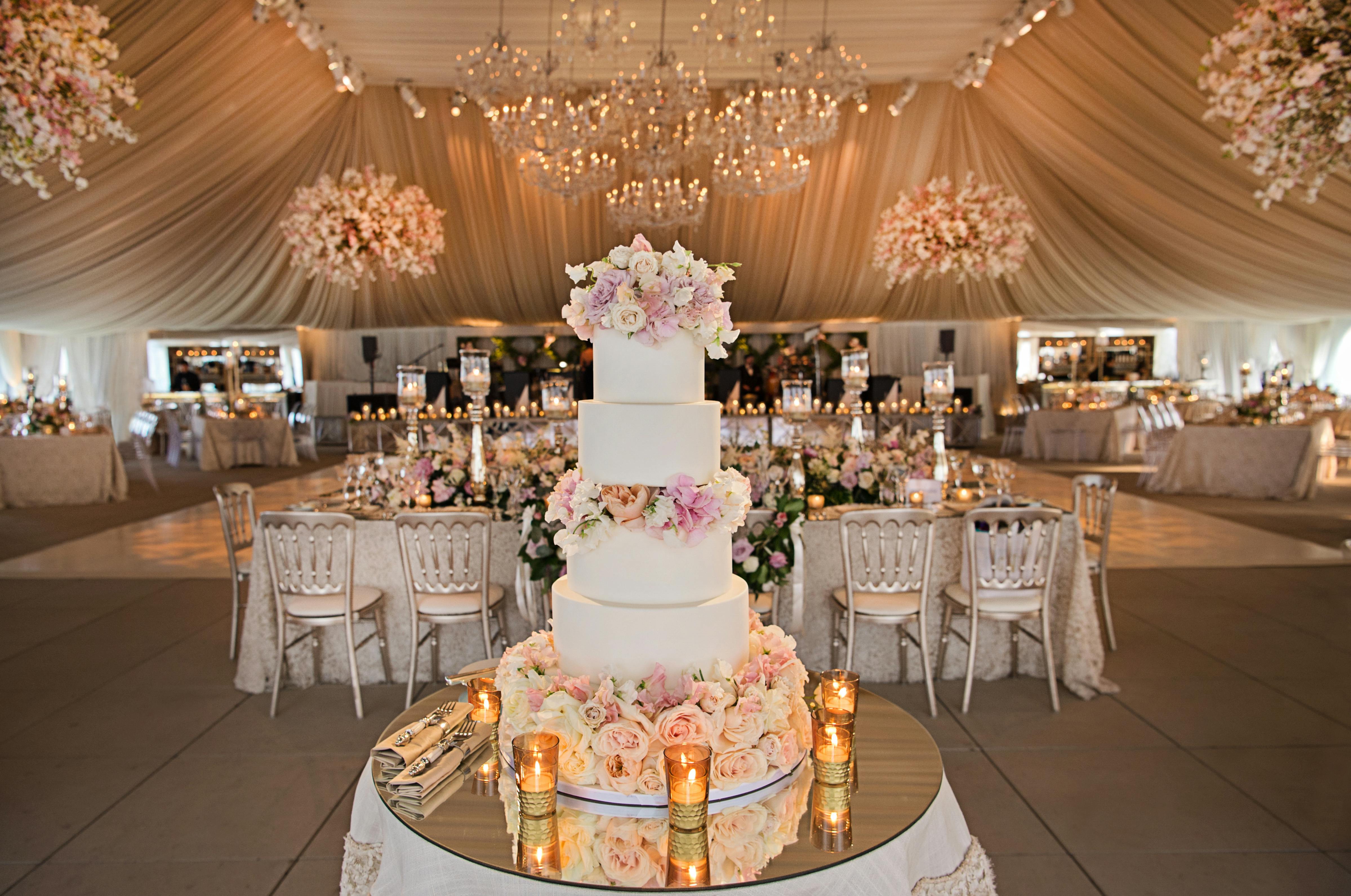 J L Catering Chicago Caterer 421 Photos On Partyslate Photo Hosted By Partyslate Secret Garden Wedding