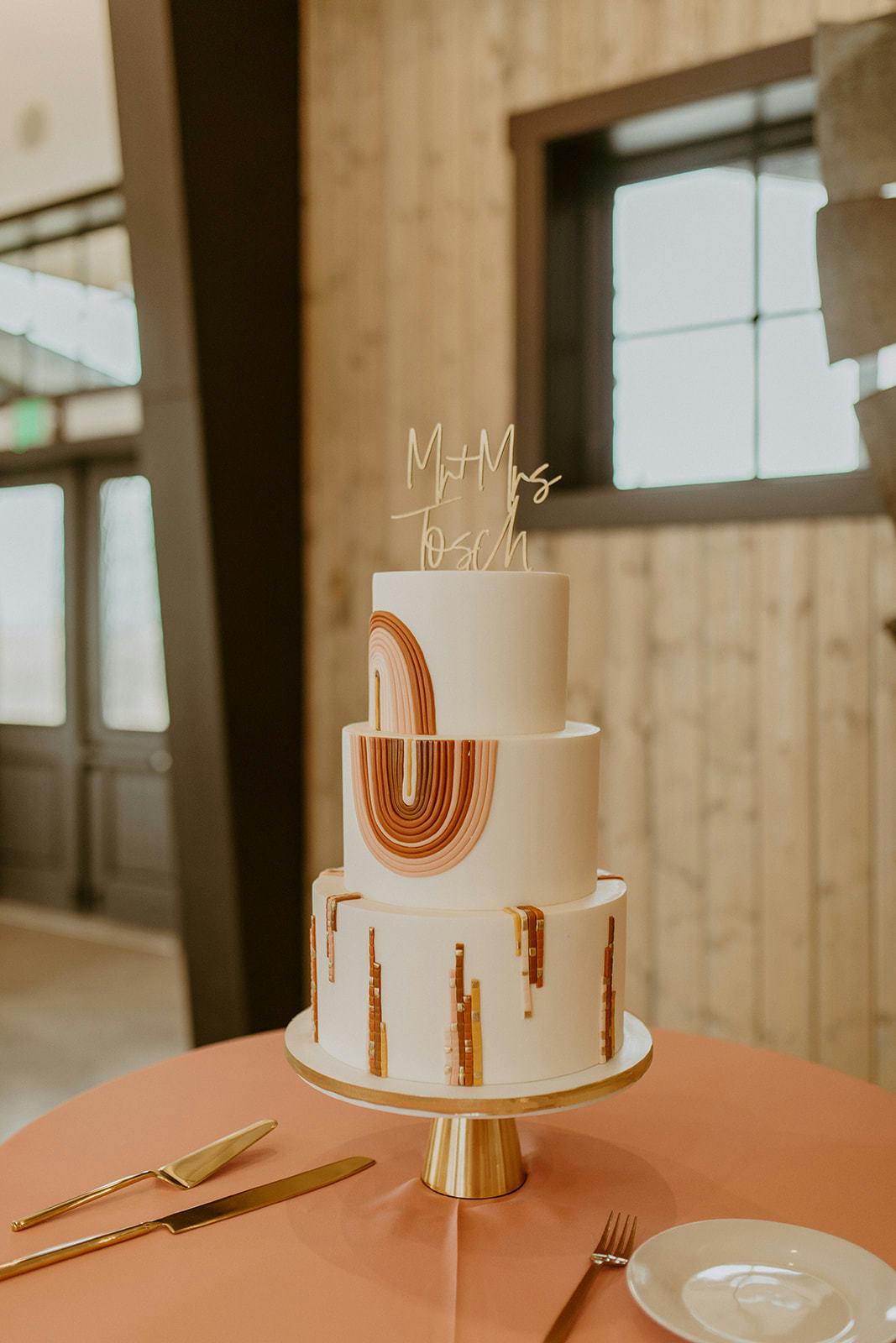 Wedding Cake Ideas posted by Sugar Willow Events