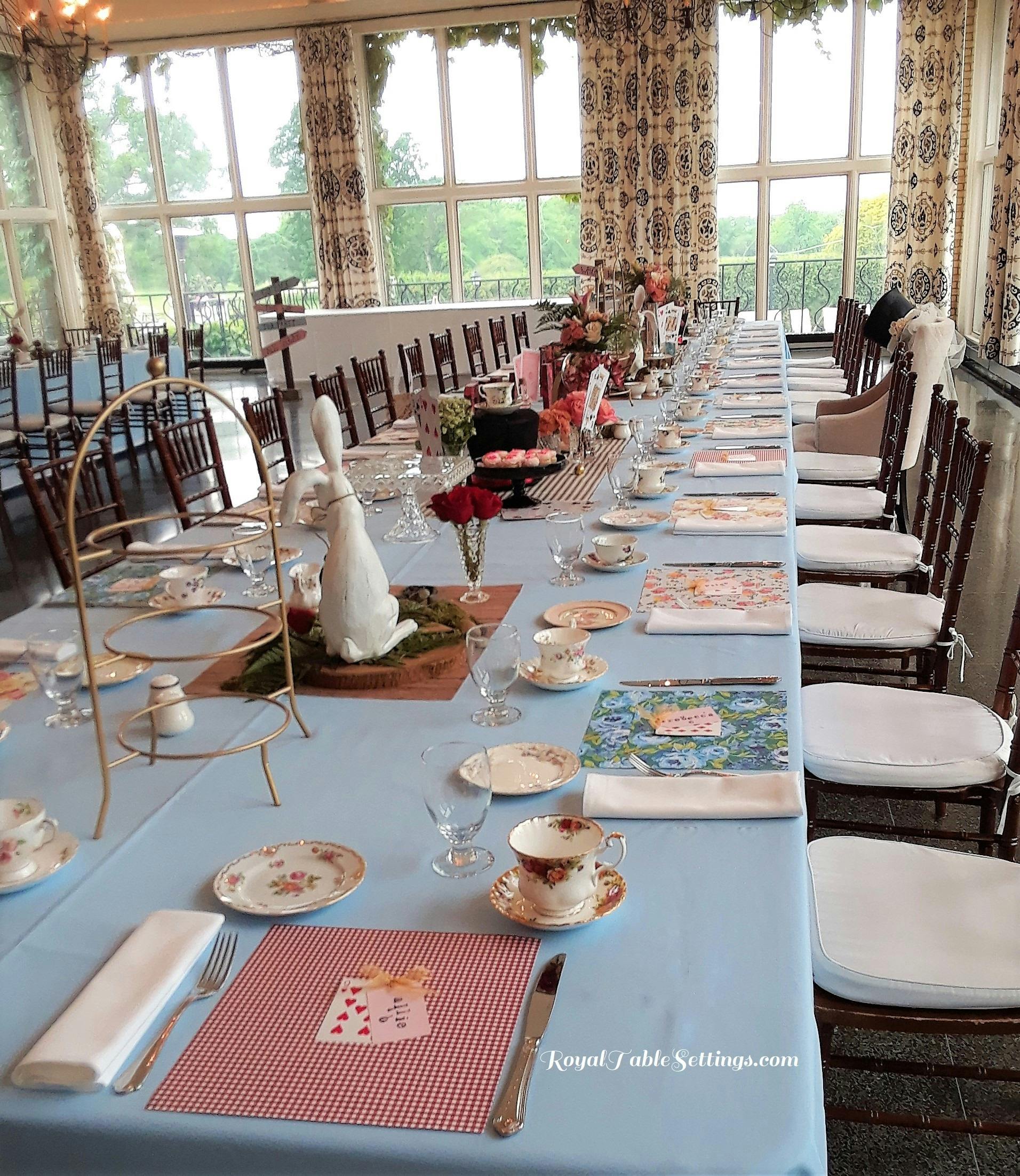 An Elegant “Alice in Wonderland” Bridal Shower – Royal Table