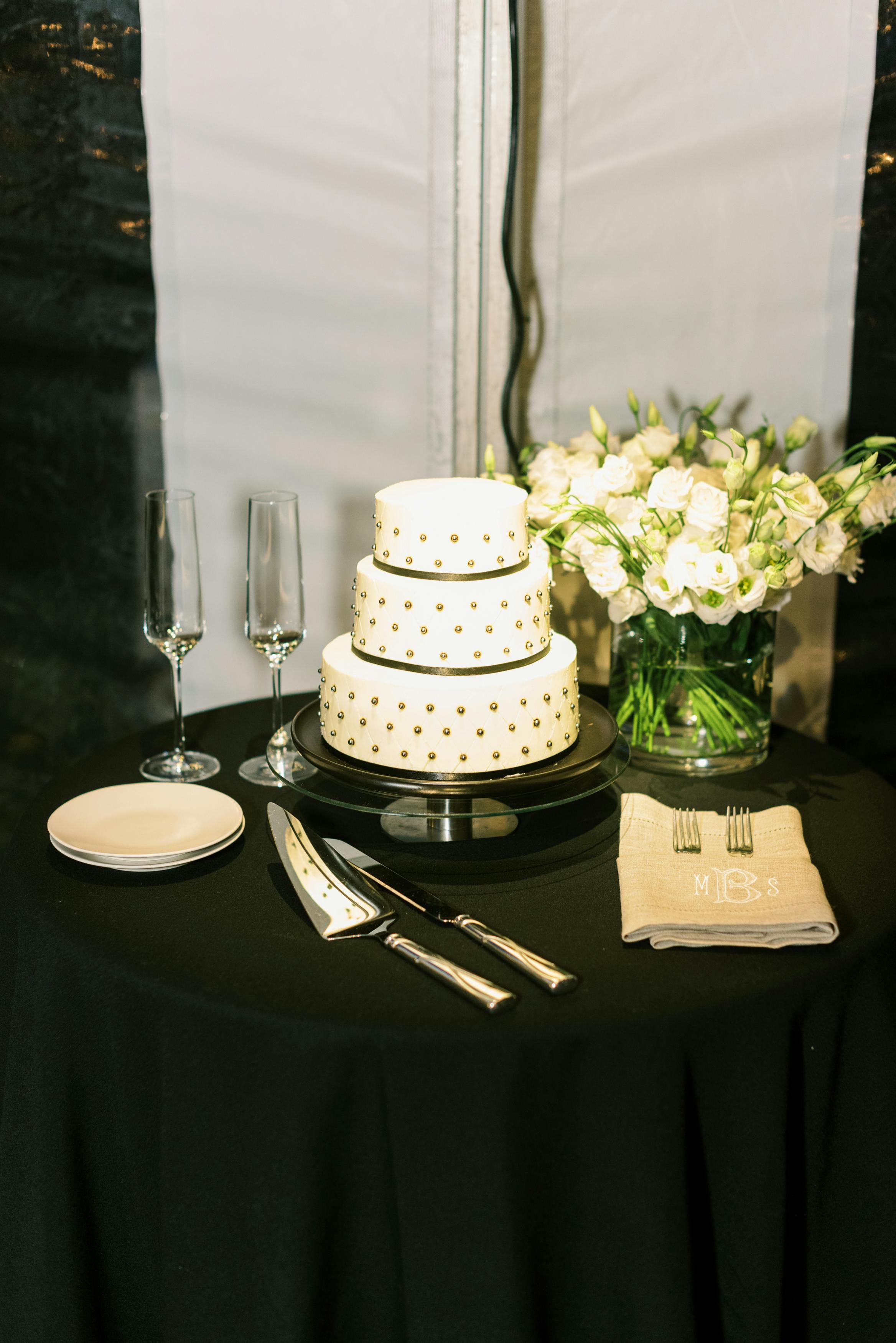 Wedding Cake Ideas posted by MAX Ultimate Food