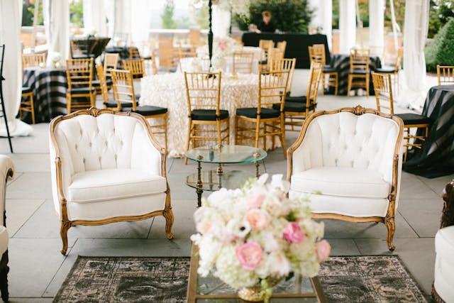 Featured photo from Modern "Strolling" Wedding at a Private Estate in Pennsylvania