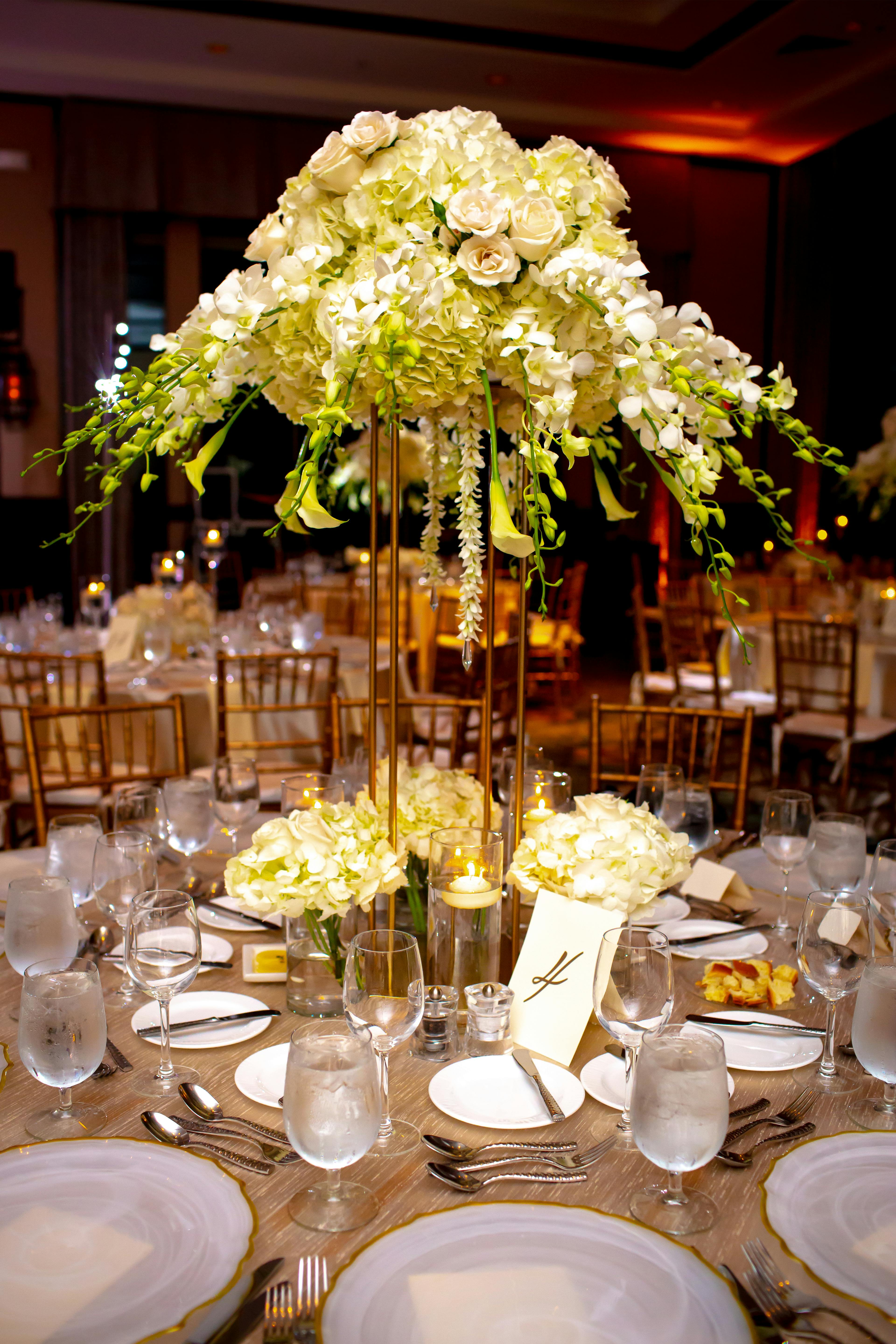 Wedding Centerpiece Ideas posted by Epic Floral Design