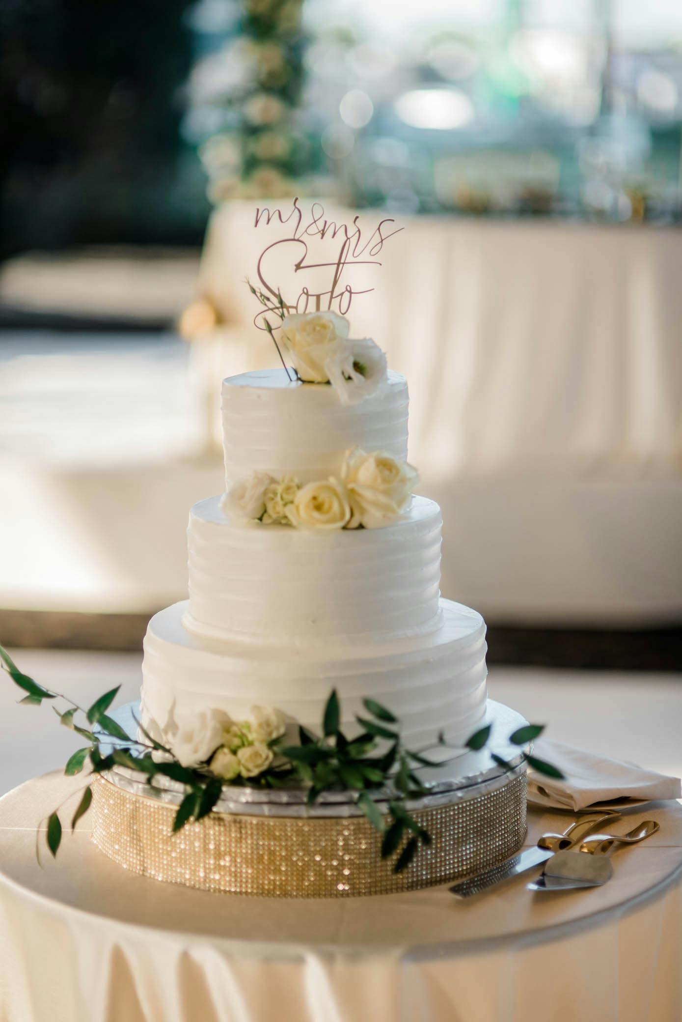 Wedding Cake Ideas posted by Vrinspirations