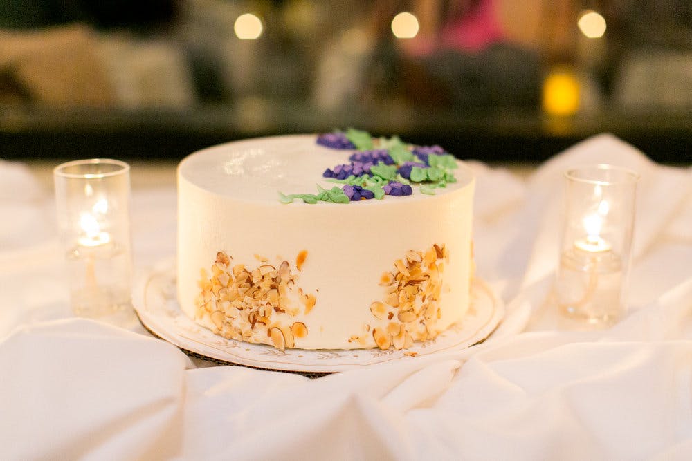 Wedding Cake Ideas posted by Jessica Rieke Photography