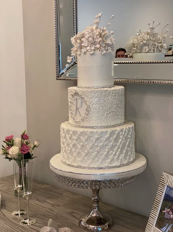 Wedding Cake Ideas posted by Wedding Cakes by Tammy Allen