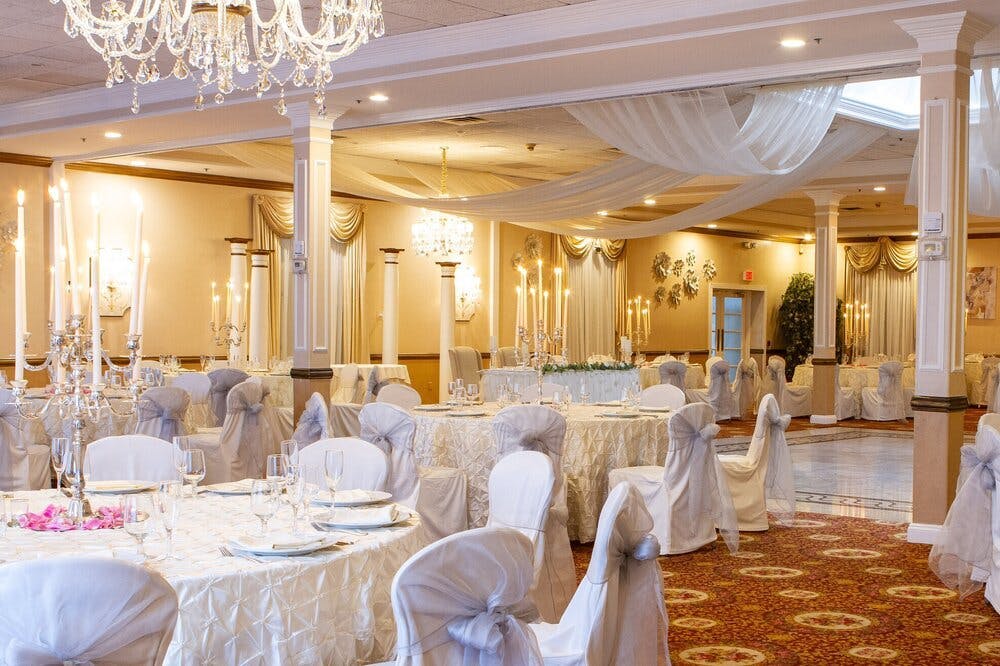 Ballroom, Event Space at Majestic Gardens