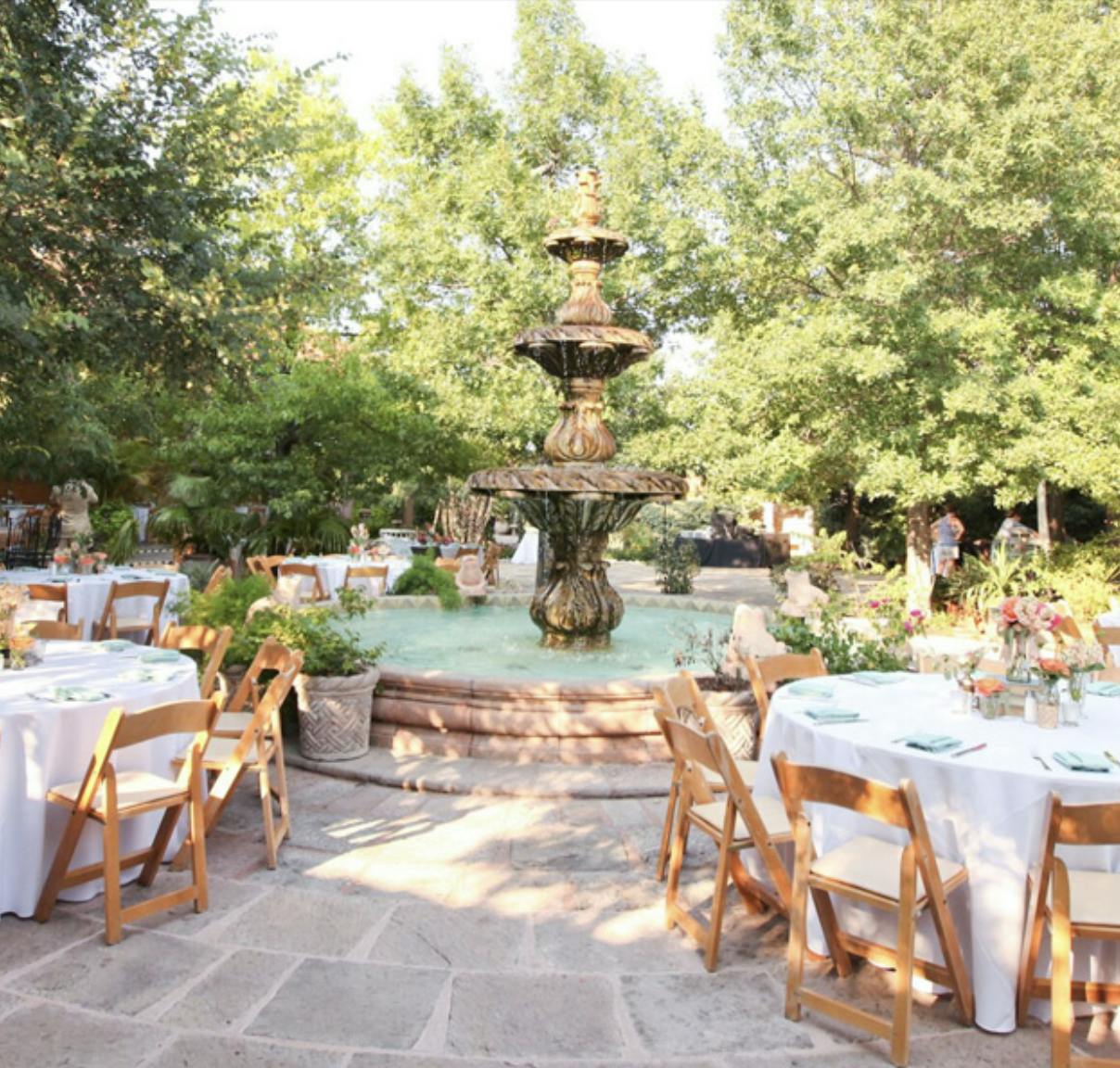 Outdoor Space, Outdoor event space at Joe T Garcia's