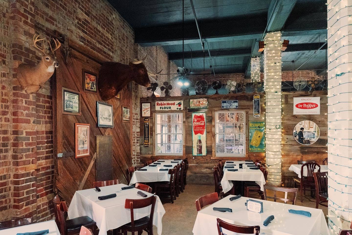 Indoor Space Los Vaqueros Restaurants & Gardens Stockyards PartySlate