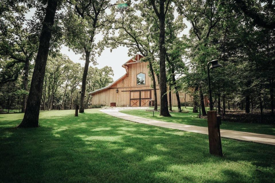 Event Space, Event Space at Whispering Oaks Wedding Venue