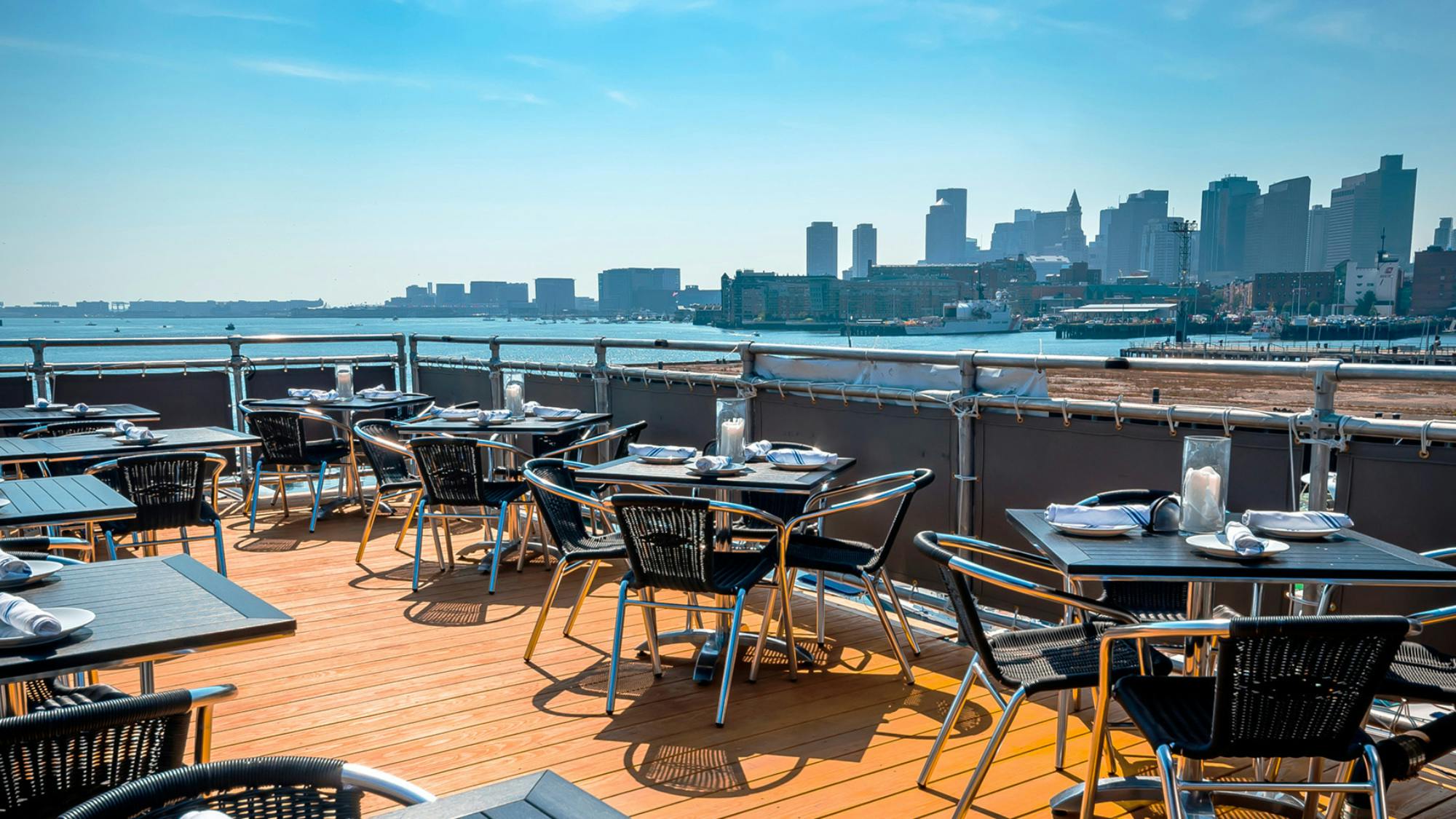 Outdoor Space, Restaurant event space at Pier 6