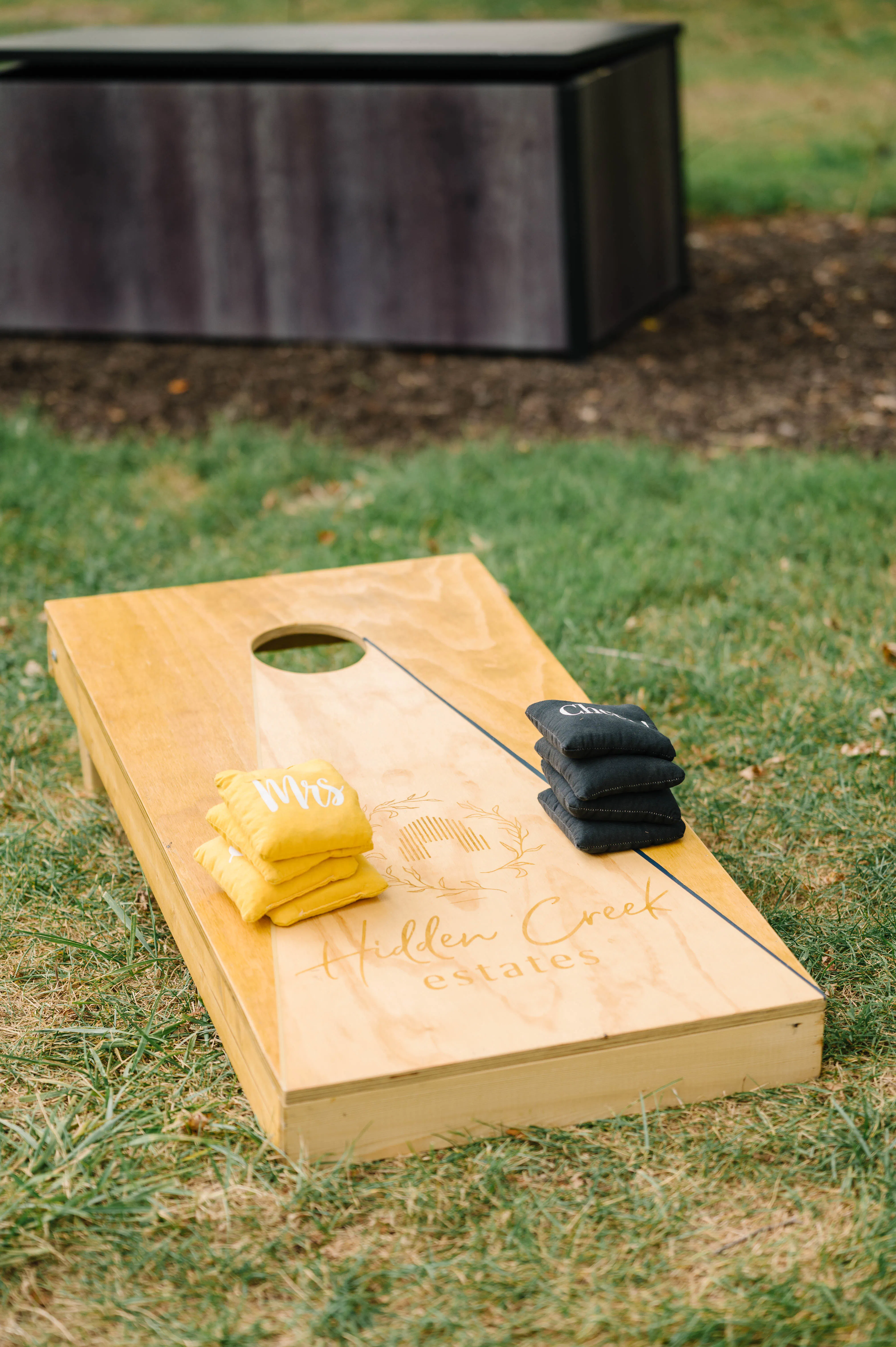 Pastel Summer Wedding at Hiddden Creek Estates in Roscoe, IL | Candace Sims  Photography | PartySlate