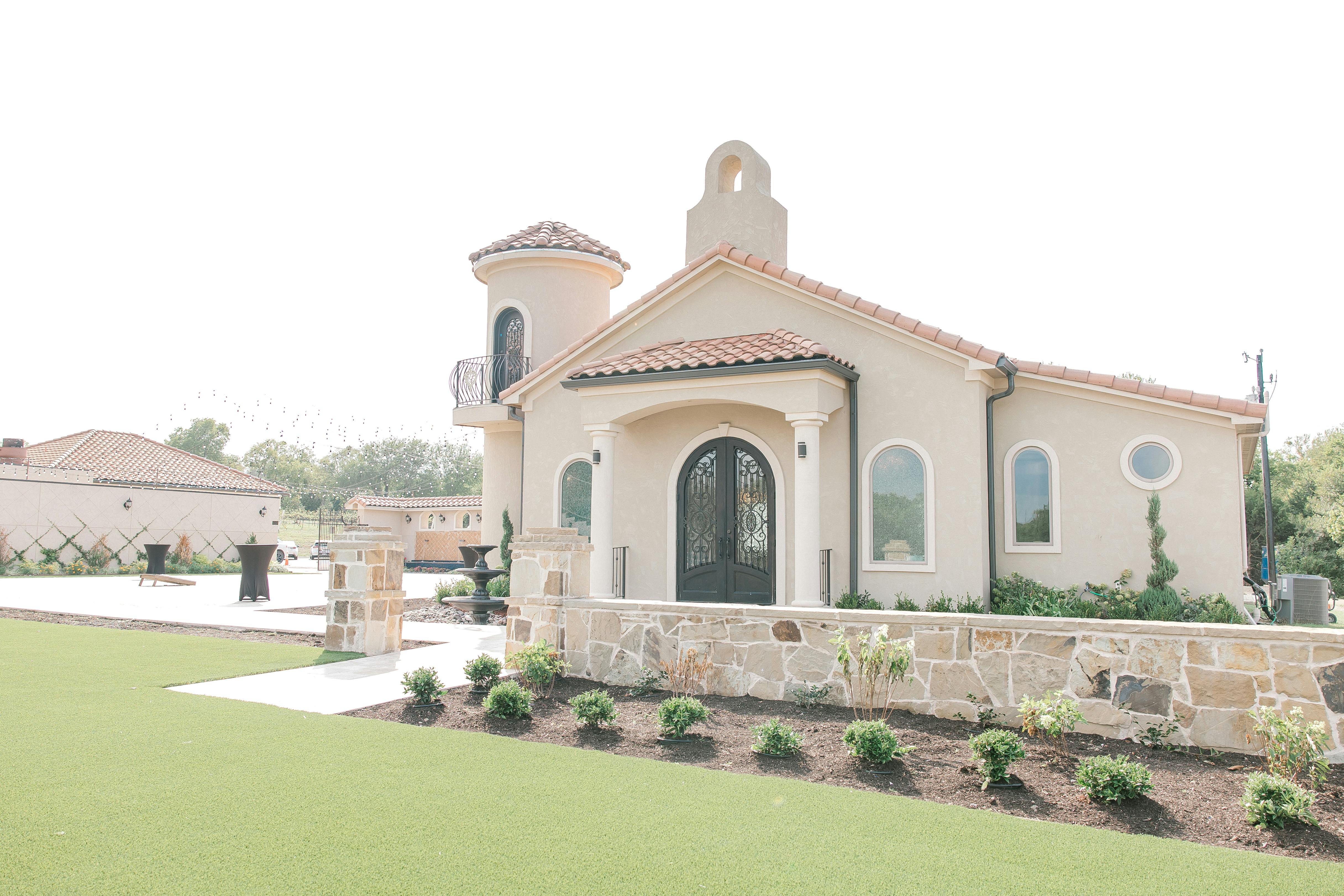 Featured photo from Chapel D'Vina