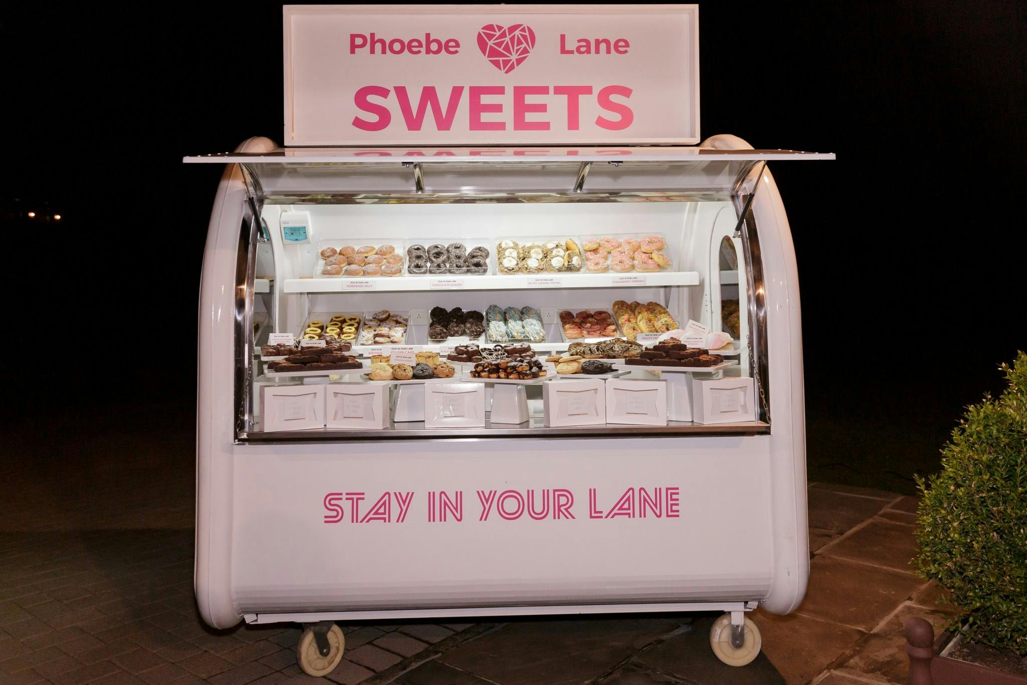 Bar & Bat Mitzvah Dessert Ideas posted by Victoria Dubin Events