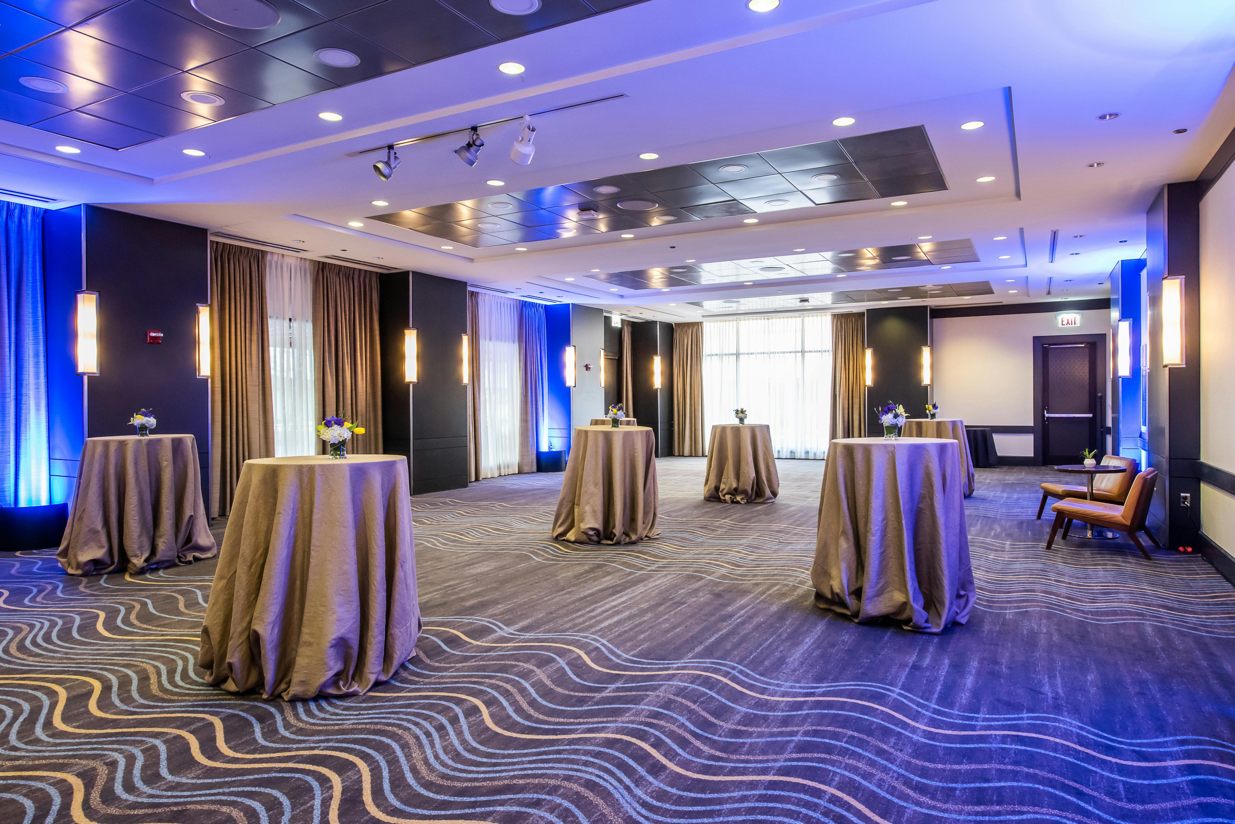 Plaza Ballroom | Hyatt Regency Chicago | PartySlate