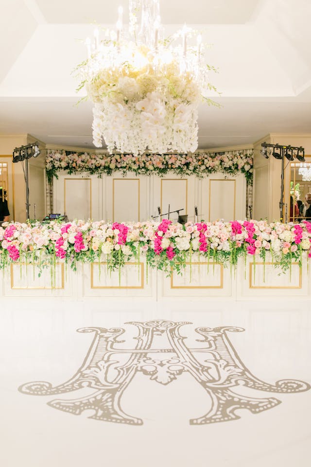 Featured photo from Elegant Wedding at The Windsor Court in New Orleans, Louisiana