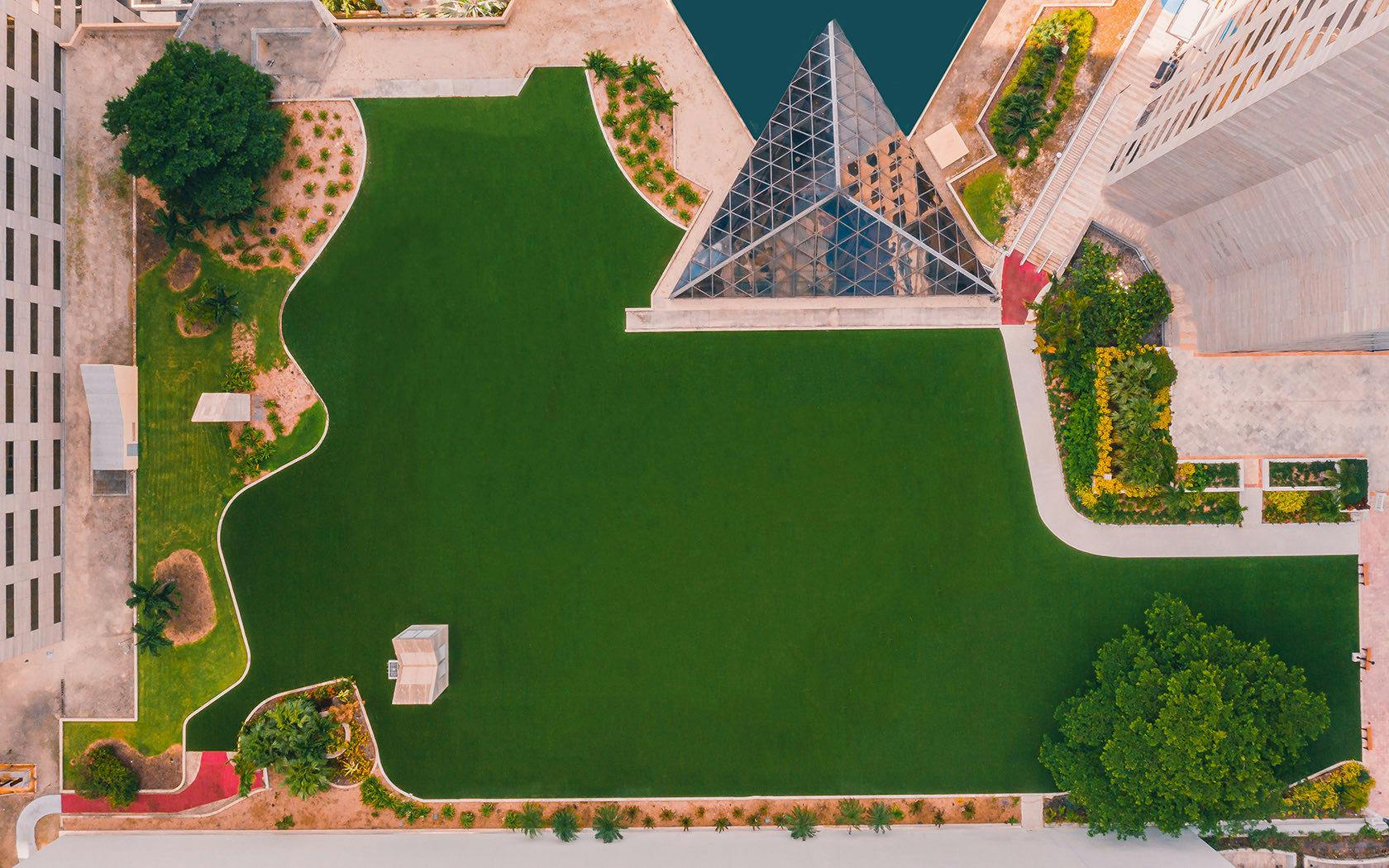 Skylawn, Outdoor event space at InterContinental Miami