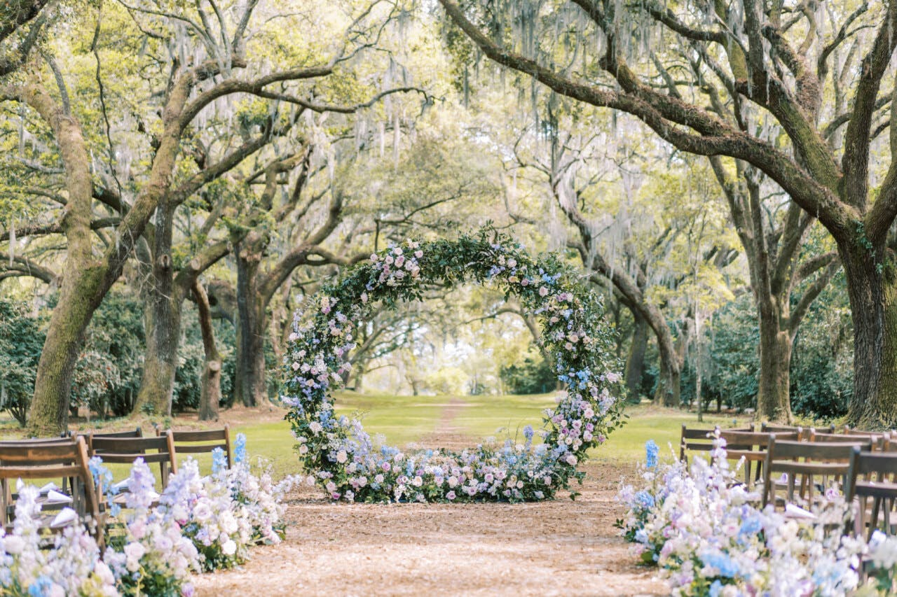 Wedding Aisle Ideas posted by Flora