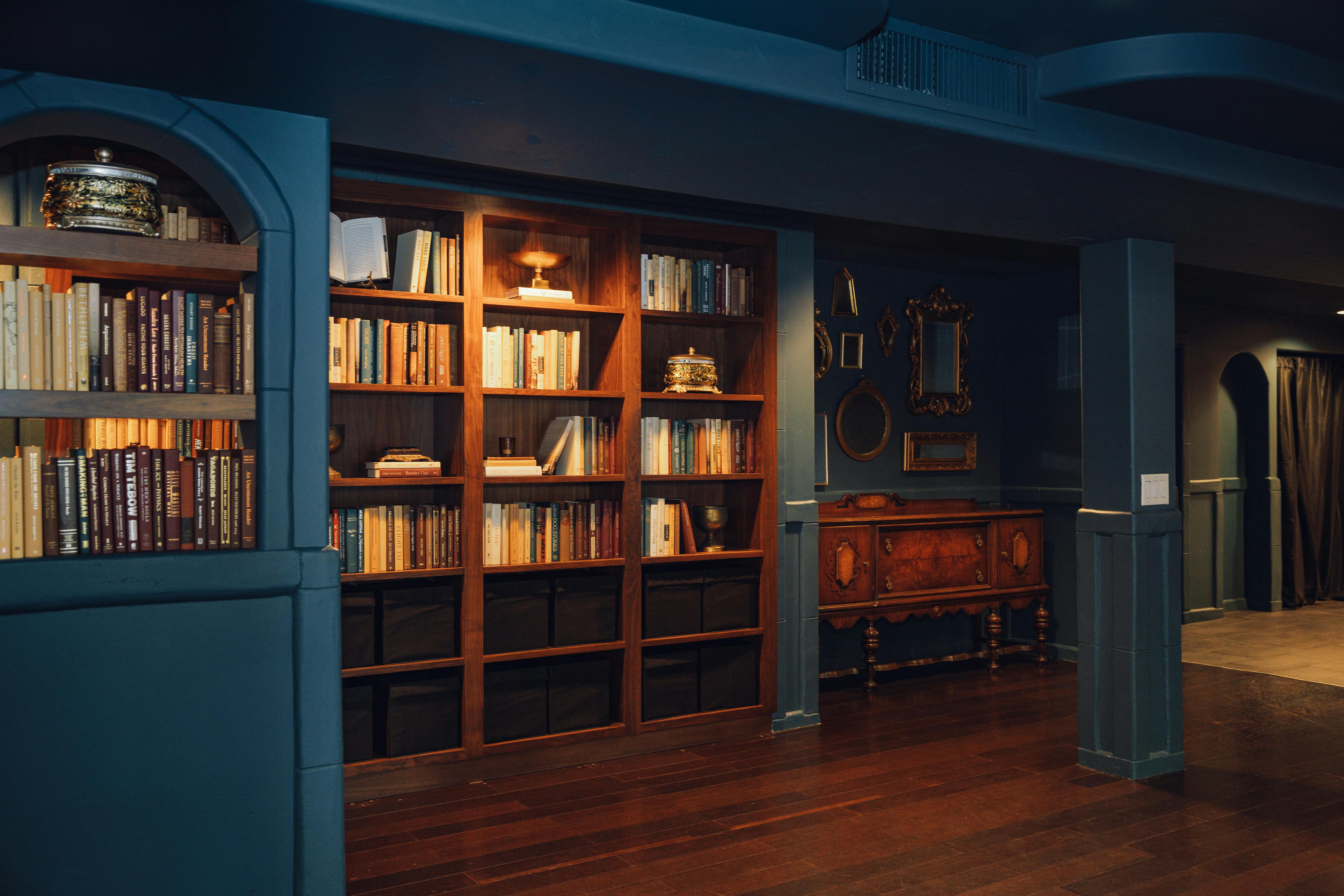 Cocktail Lounge, an event space at Sterling Hotel by Wedgewood Weddings