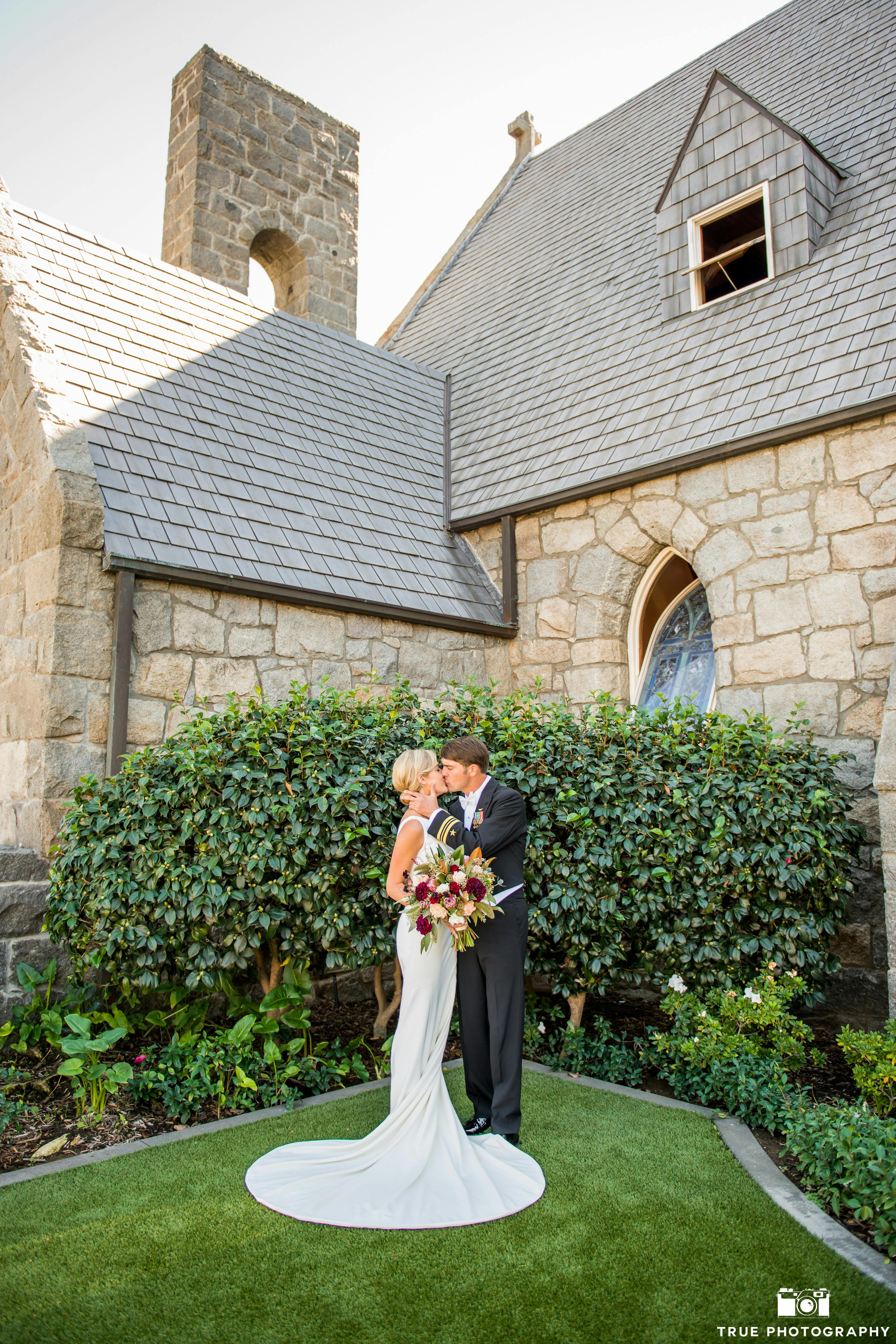Featured photo from Classic San Diego Wedding
