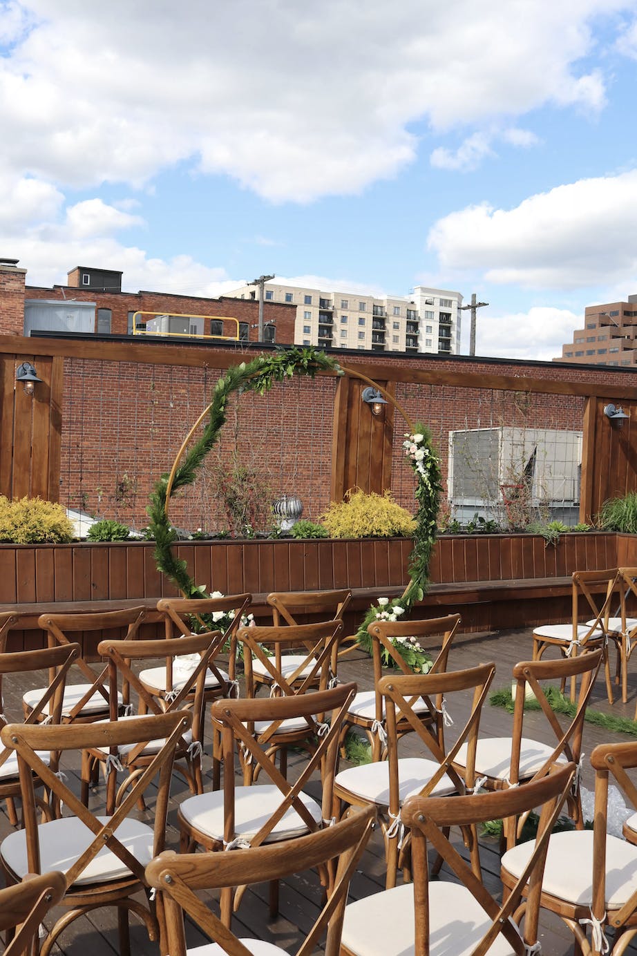 Lounge and Roof Deck The Circ Bar PartySlate