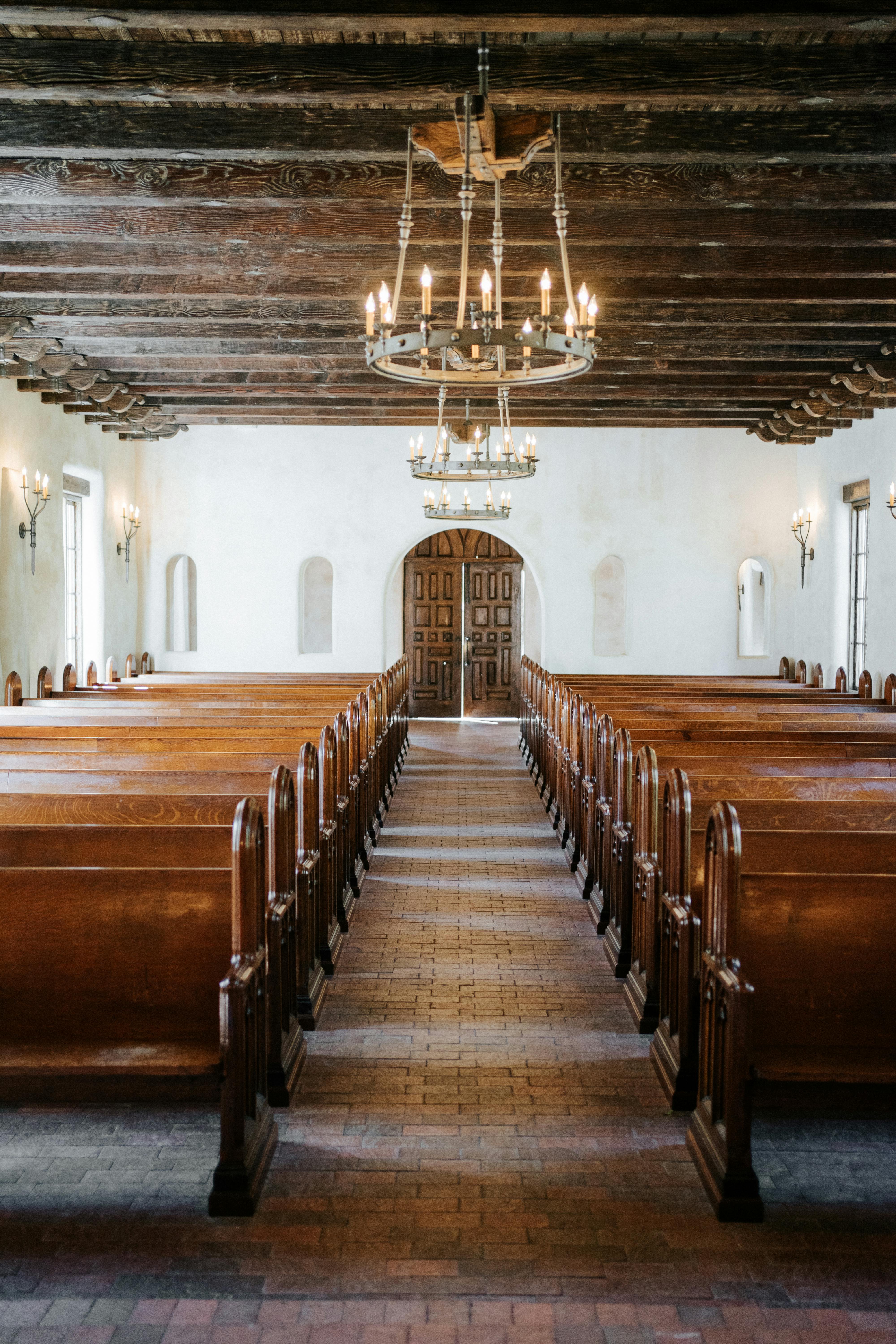 Wedding Aisle Ideas posted by Loot Rentals
