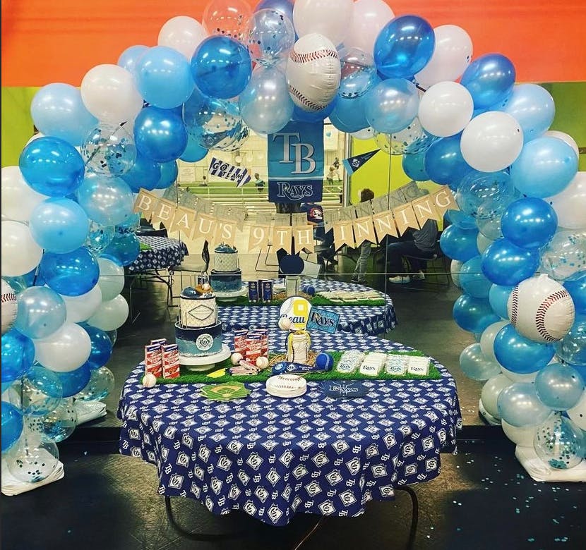 Featured photo from Parties with Balloon Setups
