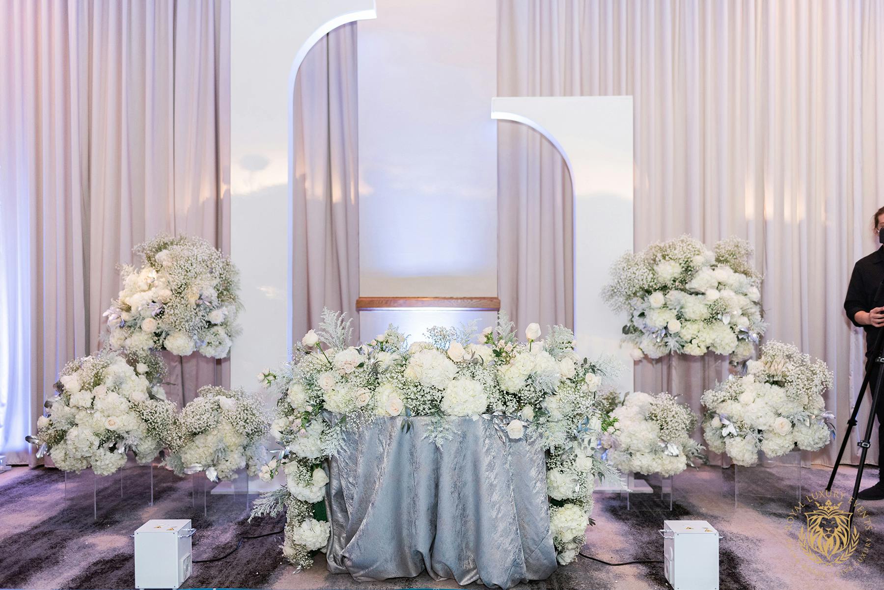 Wedding Floral Design Ideas posted by Royal Luxury Events