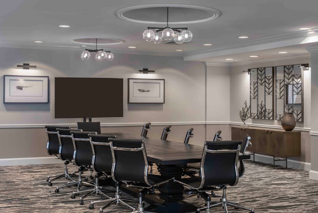 Featured photo from Gorges Room