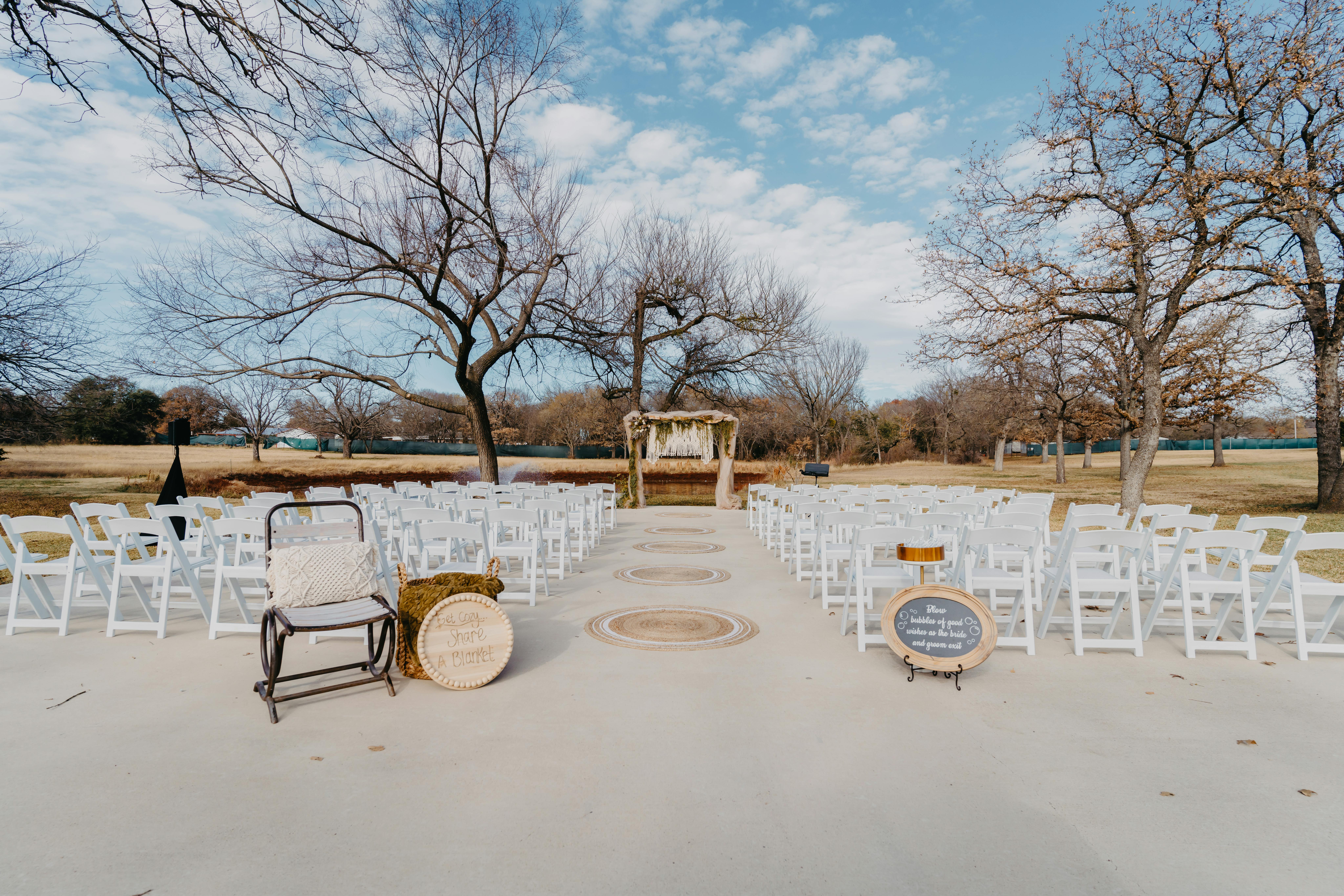 Wedding Aisle Ideas posted by Amil Visual's