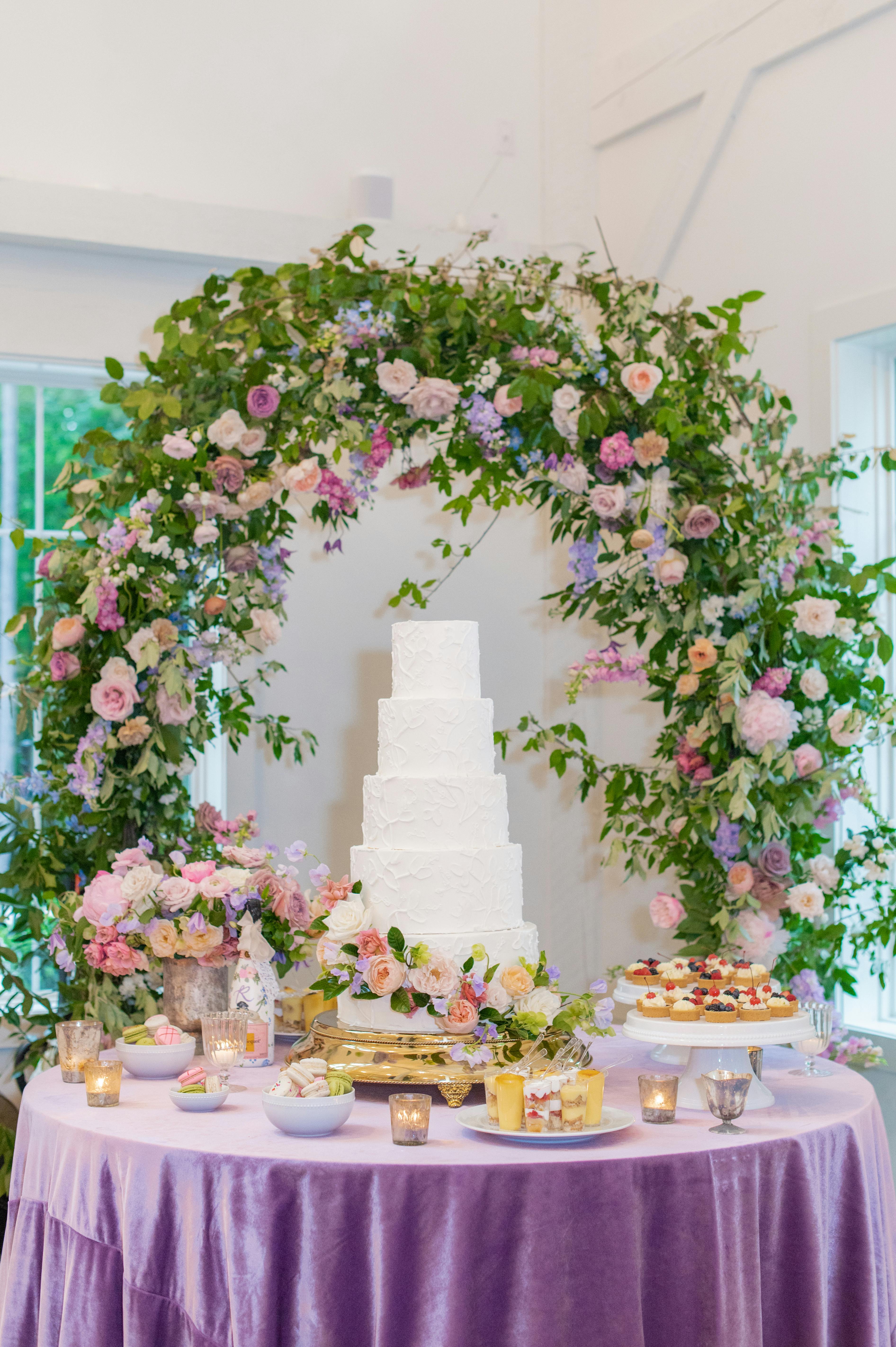 Wedding Aisle Ideas posted by Viva L'Event
