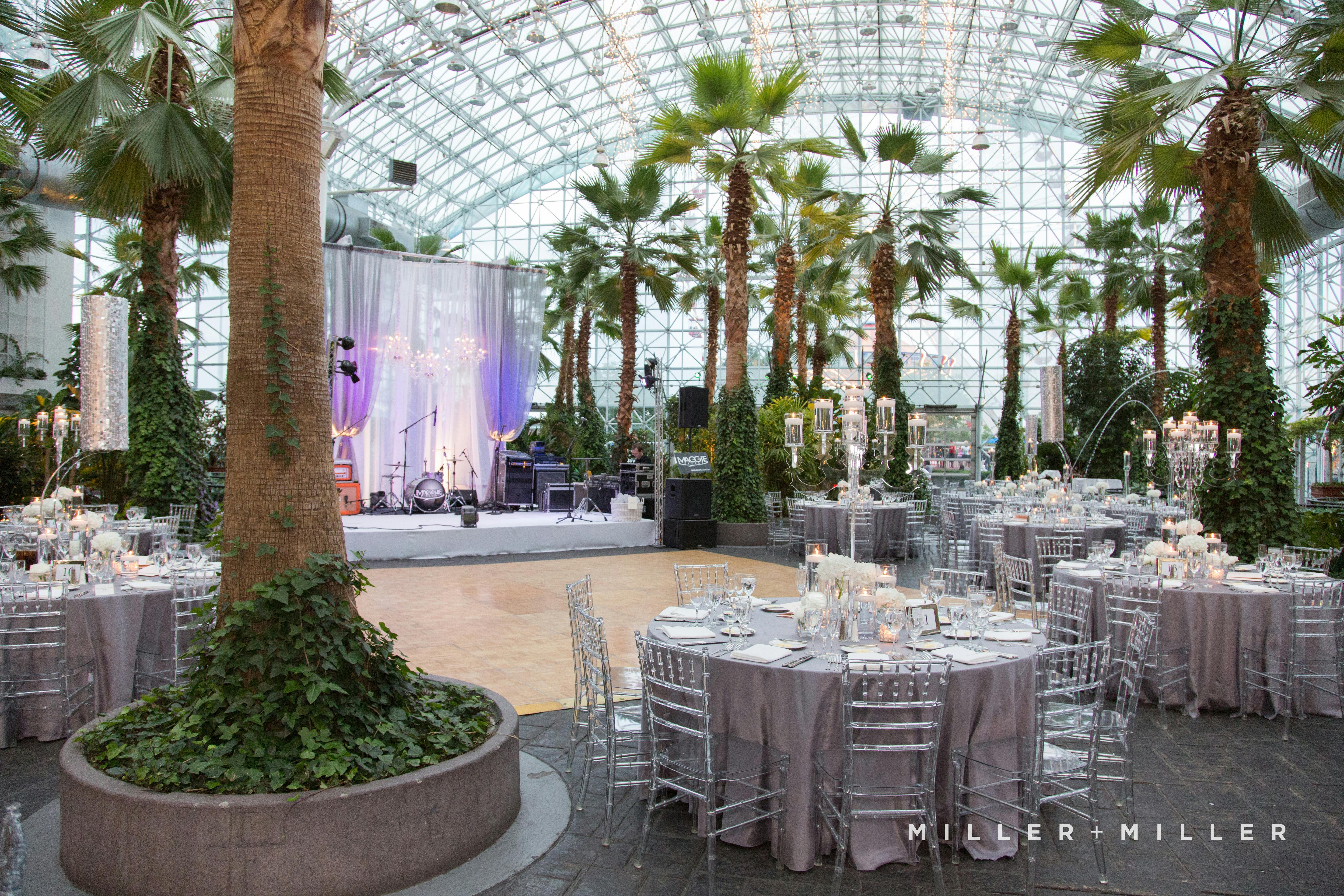 Miller Photography South Beach Elegance At The Crystal Photo Hosted By Partyslate