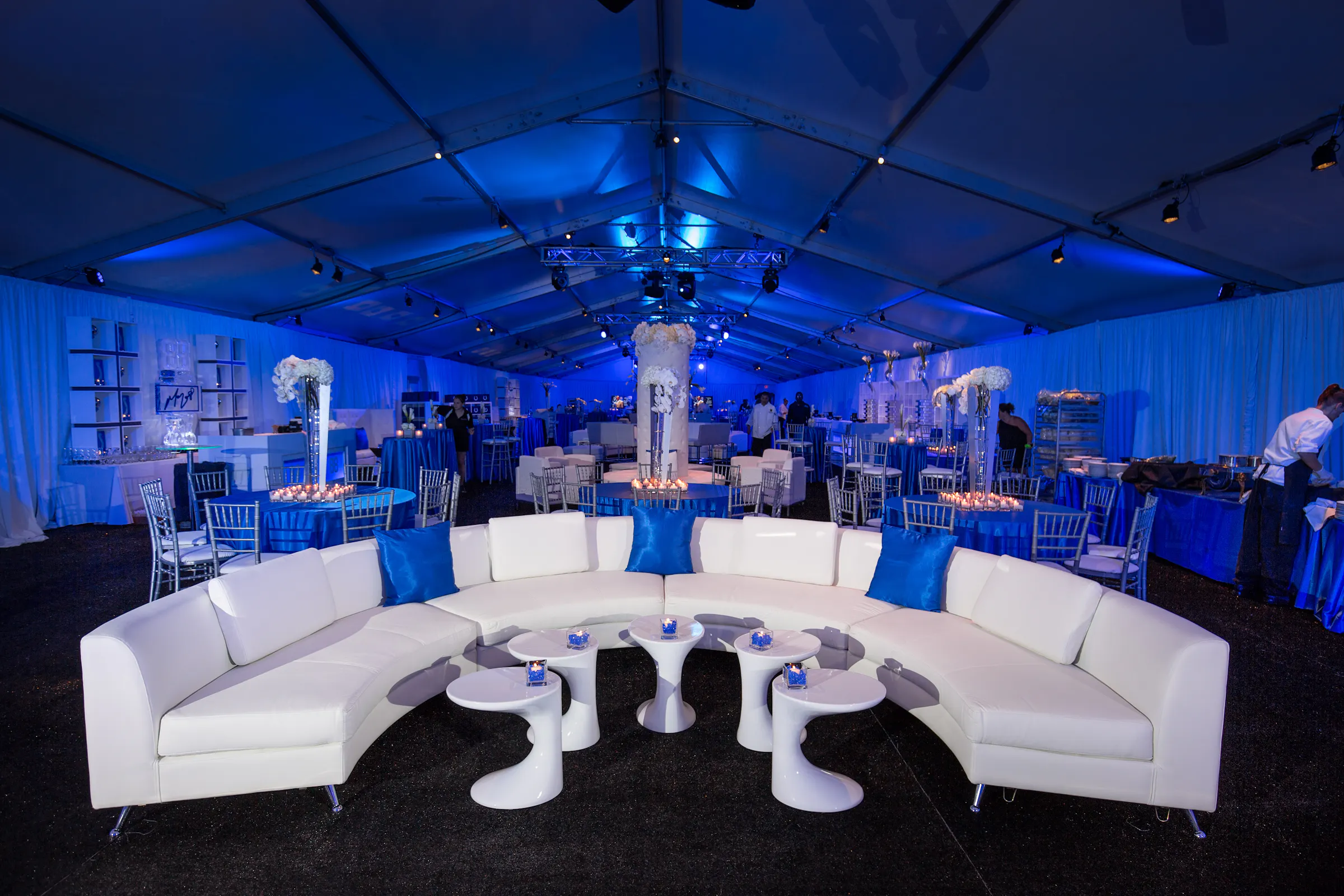 Corporate Event Decor & Floral Ideas | PartySlate
