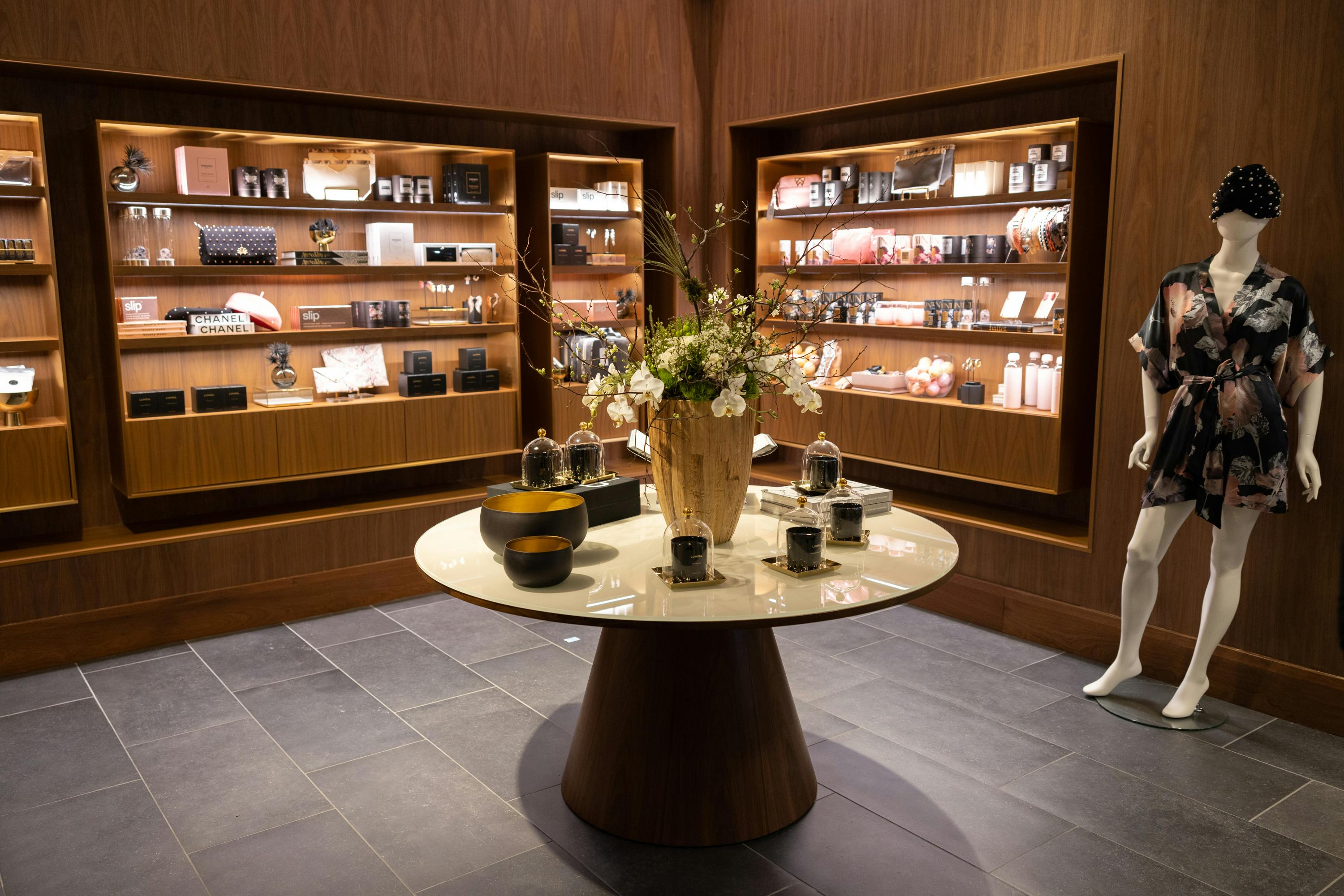 Breve Spa Omni Boston Hotel at the Seaport PartySlate