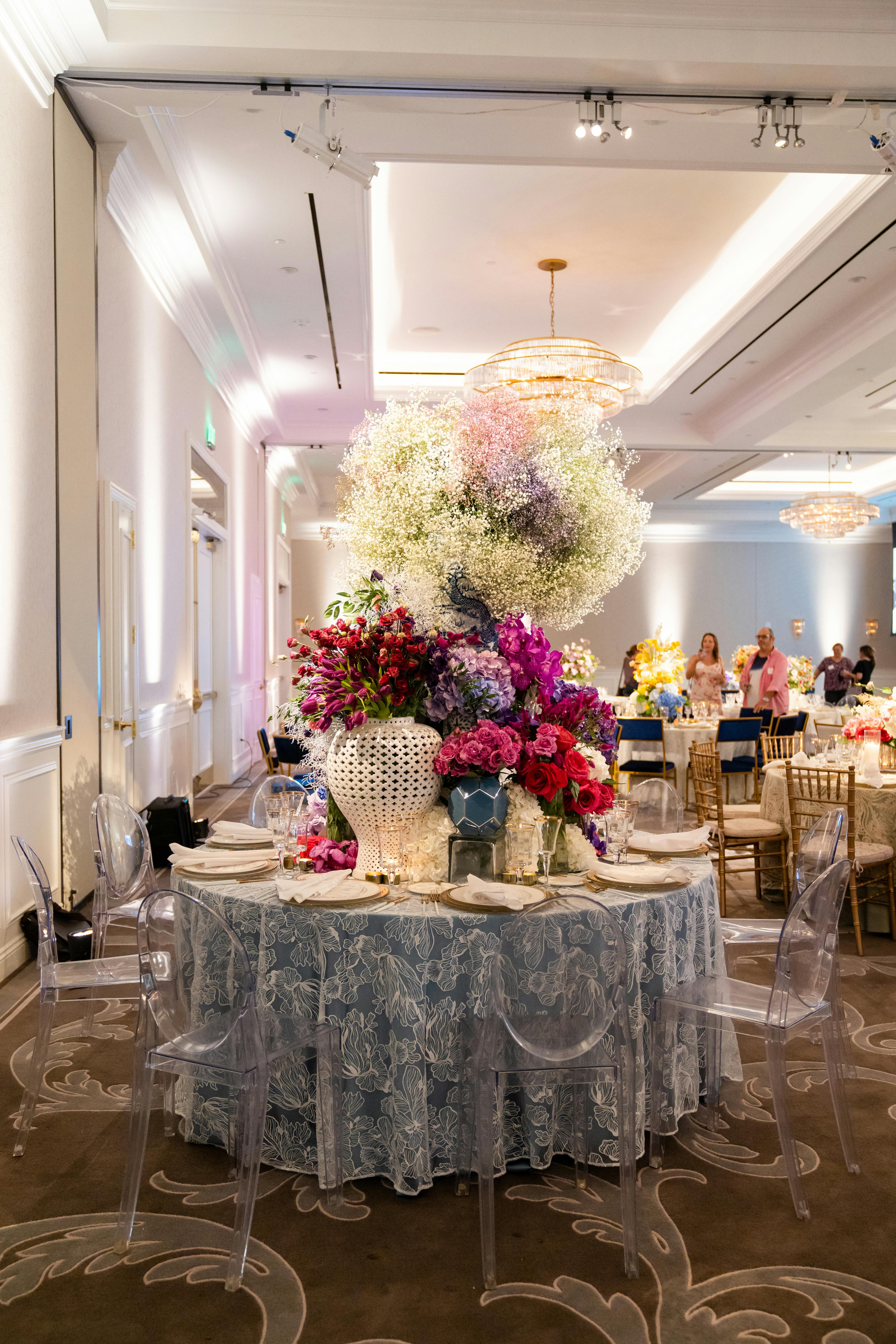 Wedding Centerpiece Ideas posted by Tracy Autem and Lightly Photography