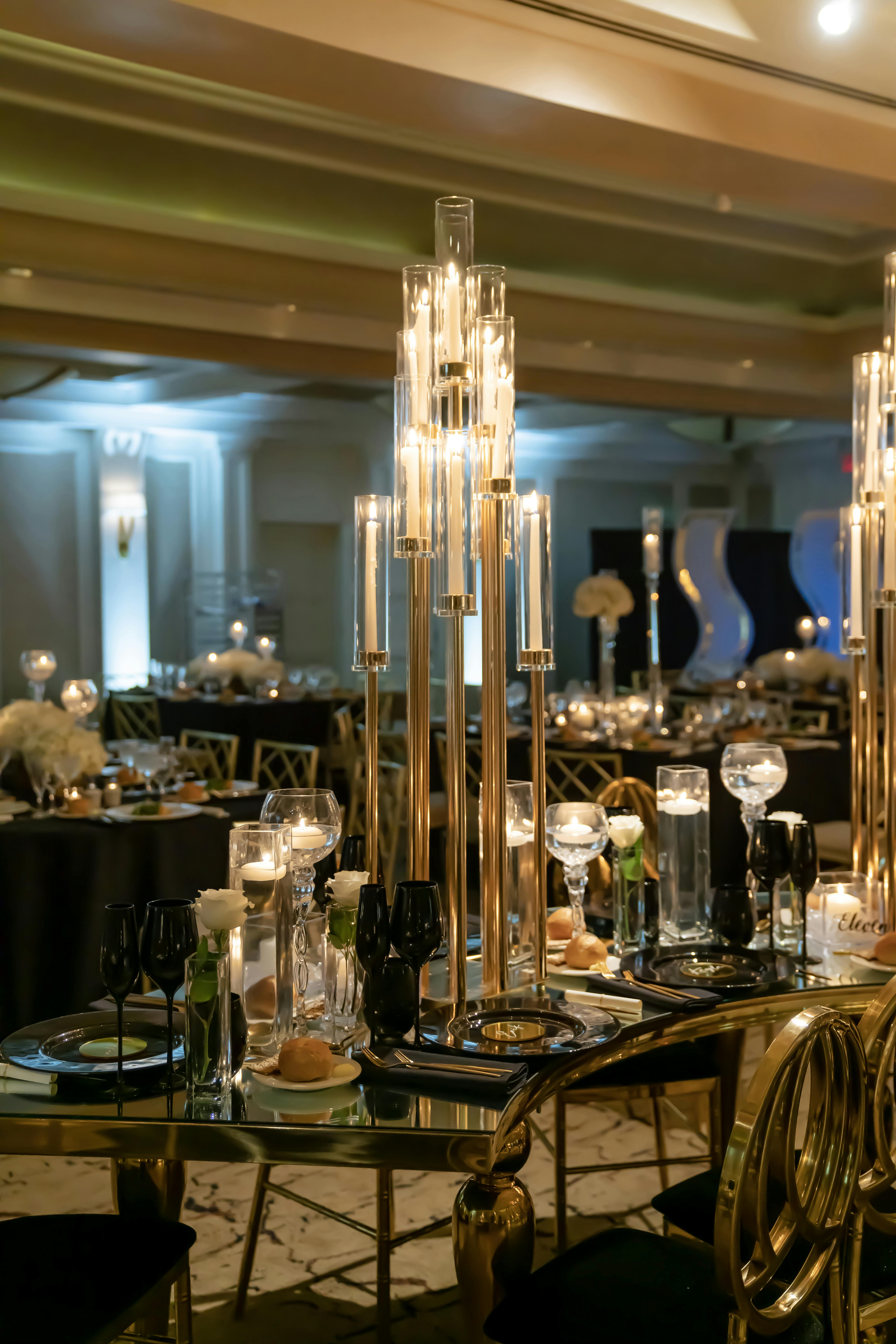 Wedding Centerpiece Ideas posted by Smiling Through Chaos