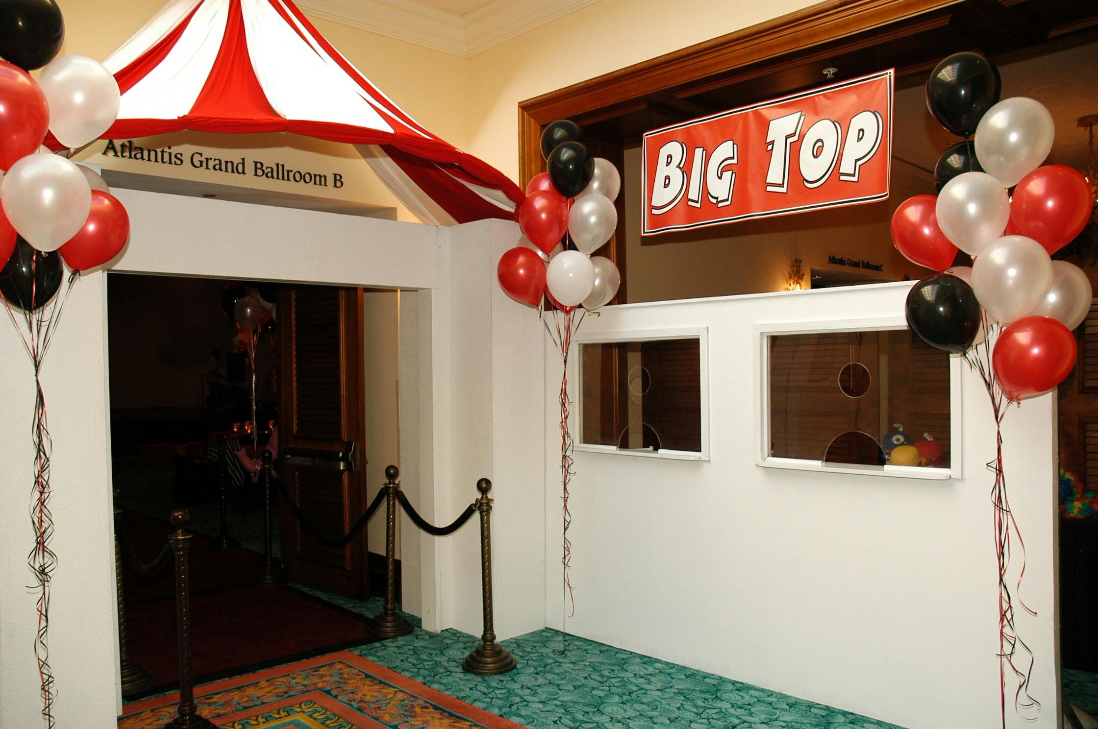 Corporate Event Entrance Ideas posted by Sunsplash Events