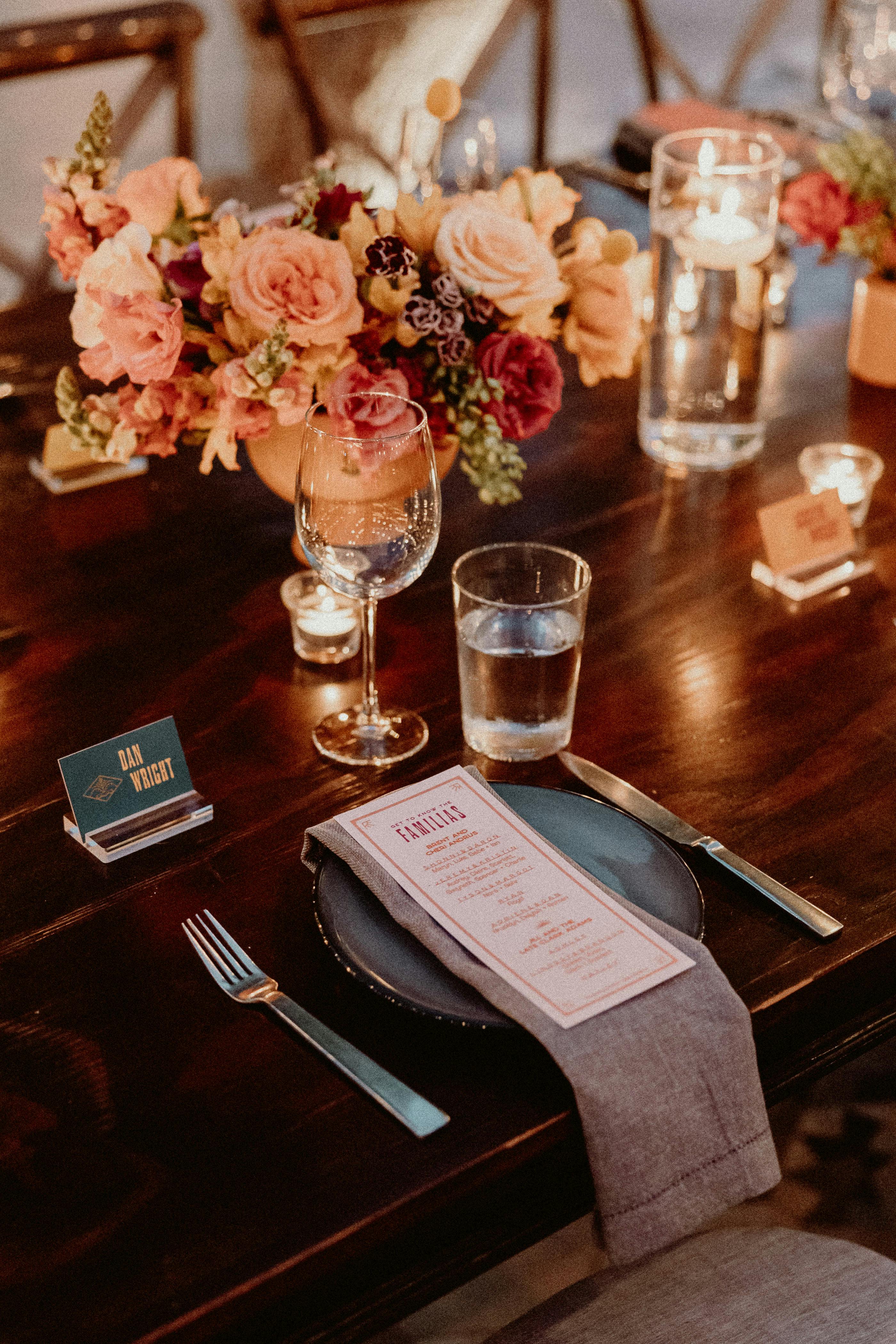 Wedding Place Card Ideas posted by RMINÉ