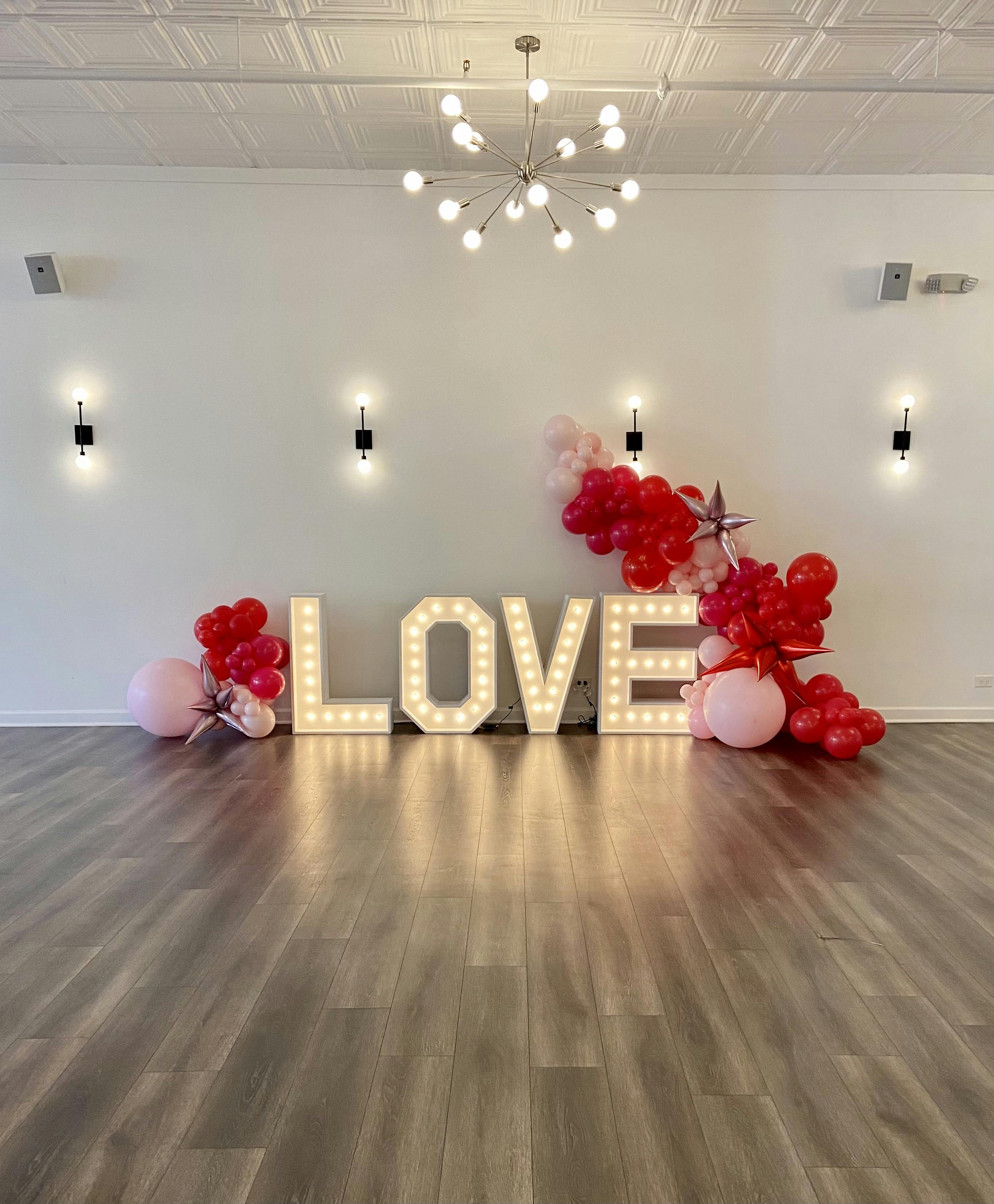 FoxValley Balloons & Rentals St. Charles Rentals All Events 44