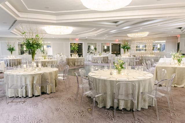 Featured photo from Elegant Fall Wedding at The Dupont Circle Hotel in Washington, DC
